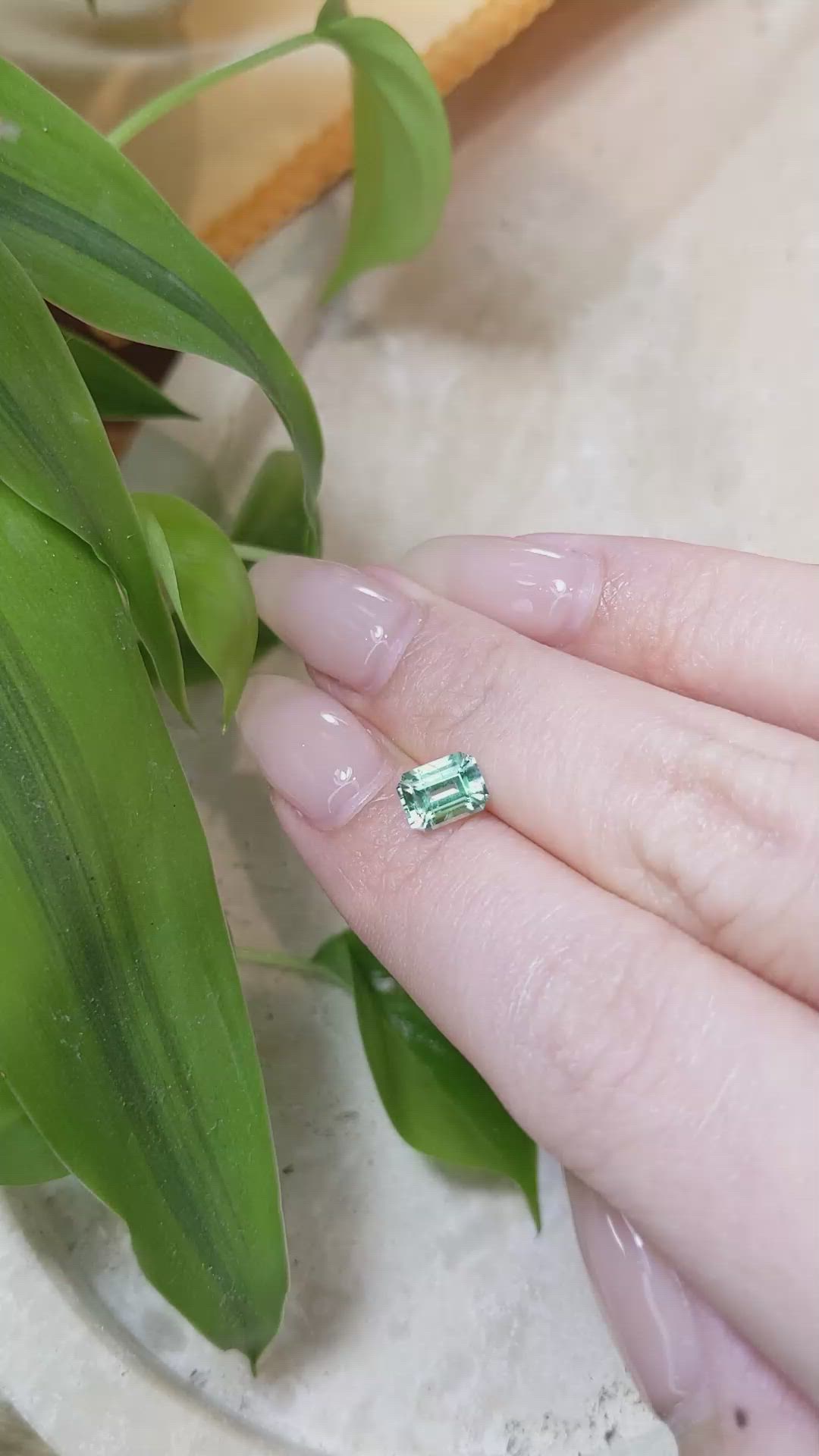0.93 Ct. Emerald from Russia Size Video