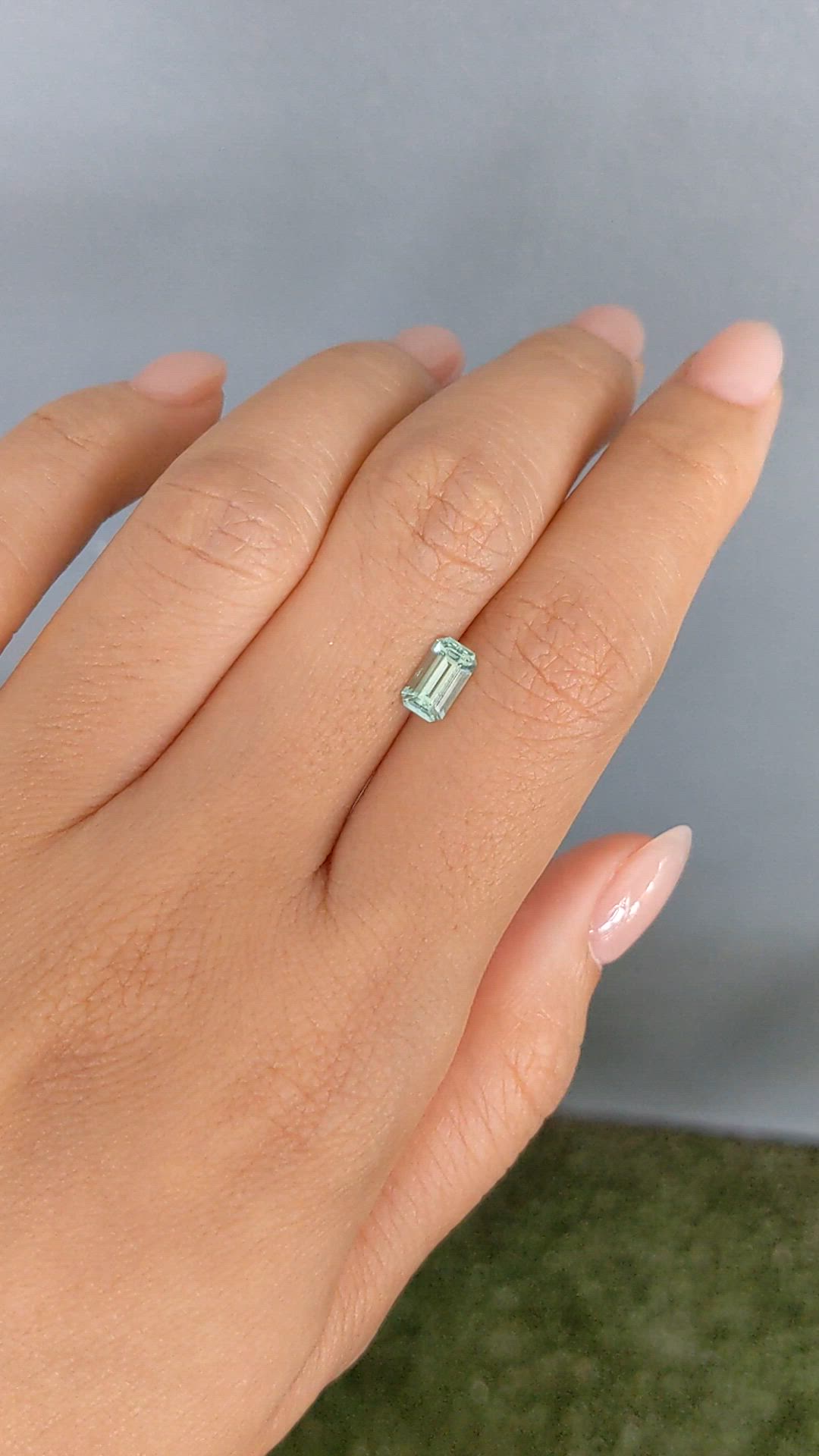 0.81 Ct. Emerald from Russia Size Video