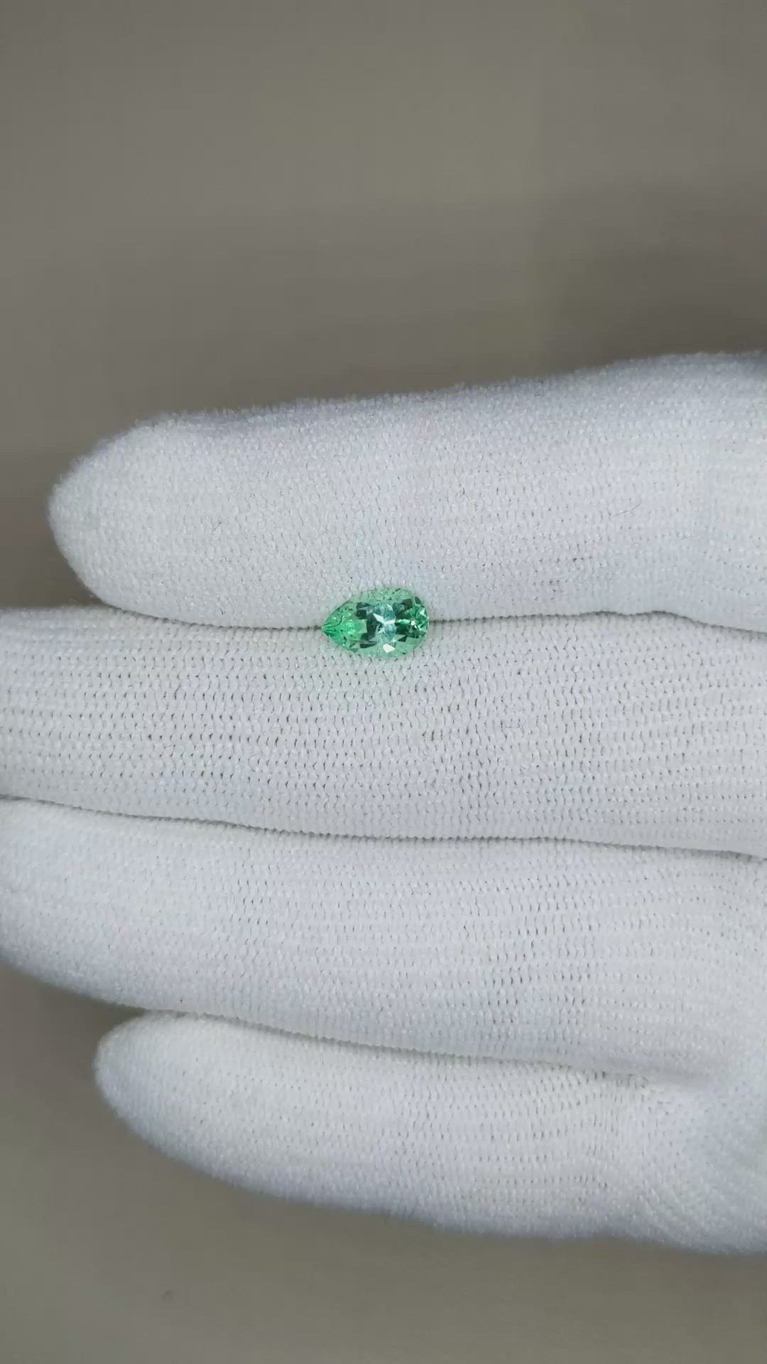 0.88 Ct. Emerald from Russia Size Video
