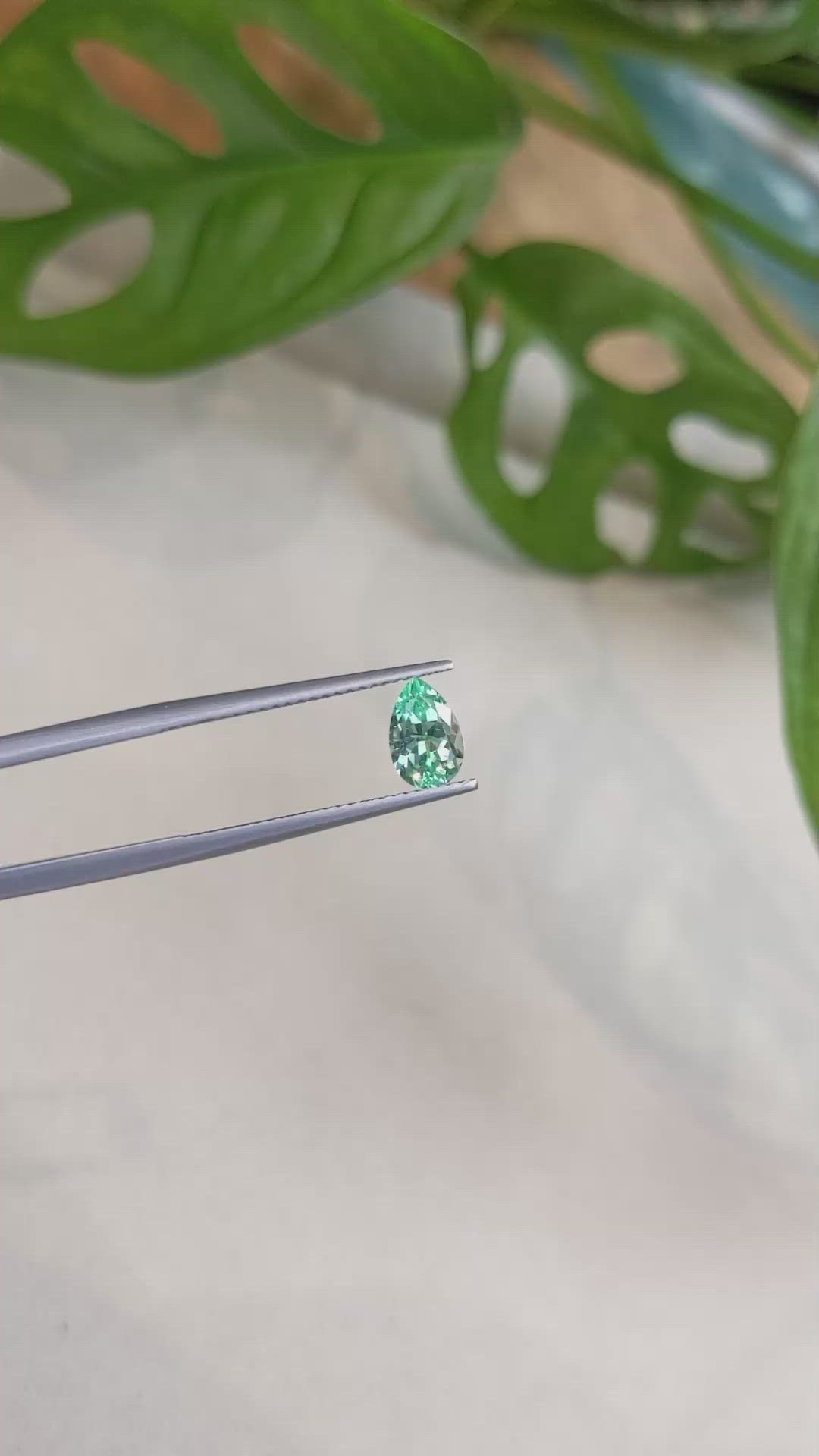 0.88 Ct. Emerald from Russia Size Video