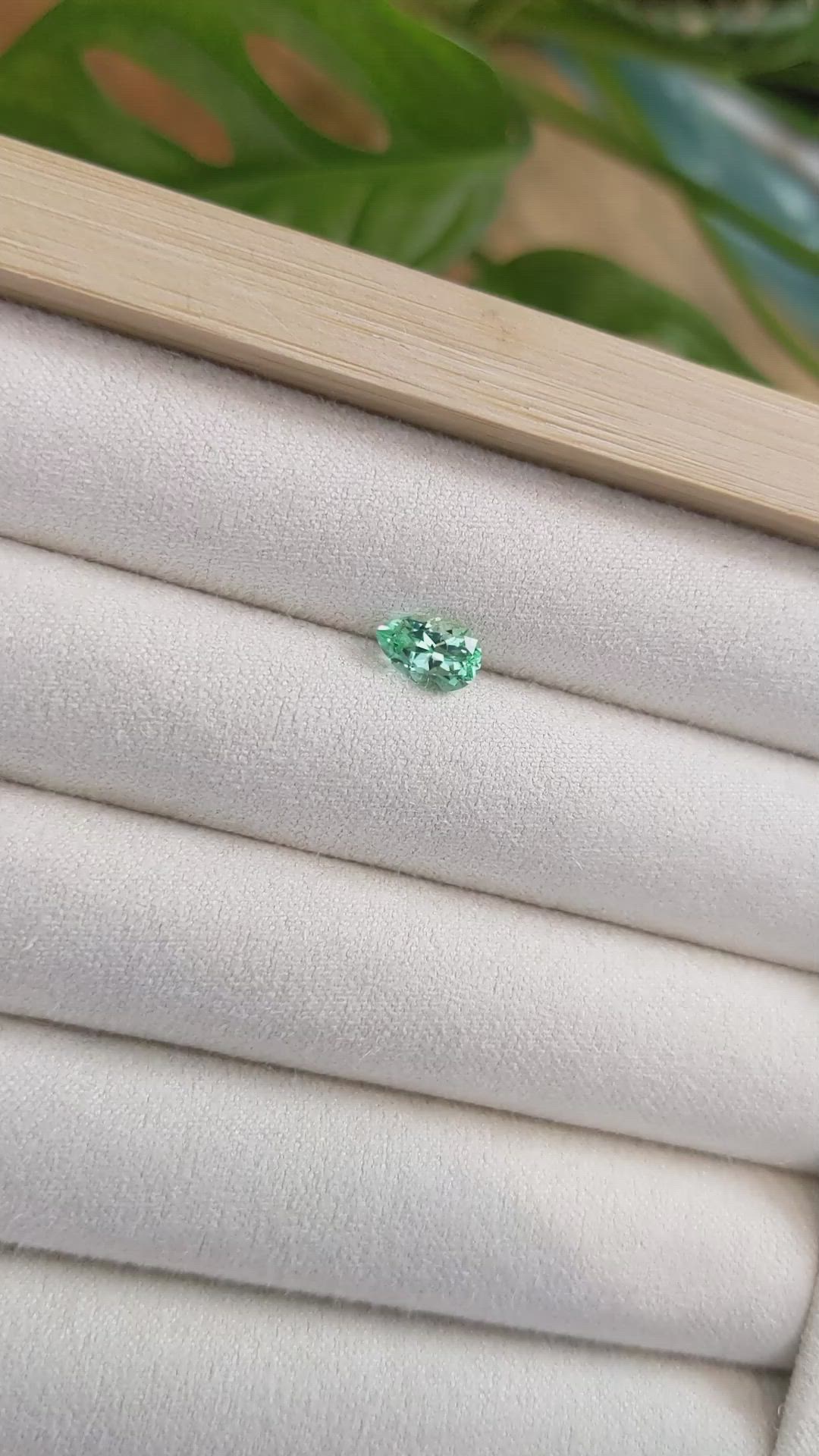 0.88 Ct. Emerald from Russia Size Video