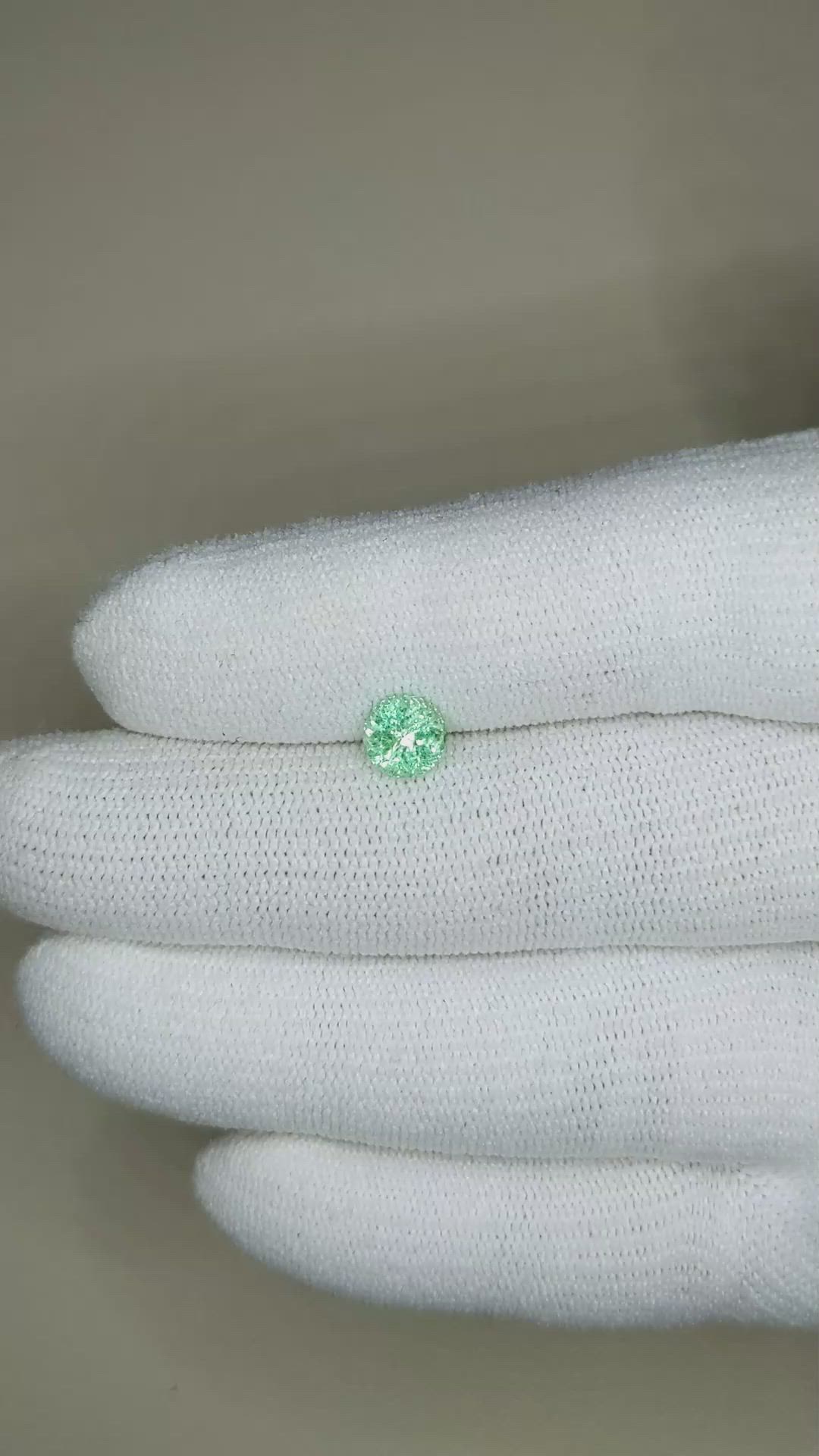 0.84 Ct. Emerald from Russia Size Video