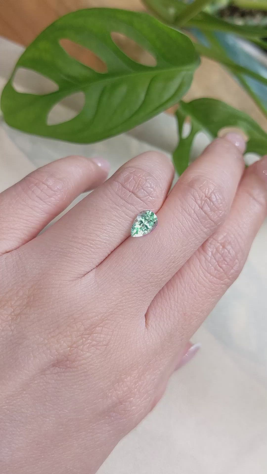 0.90 Ct. Emerald from Russia Size Video