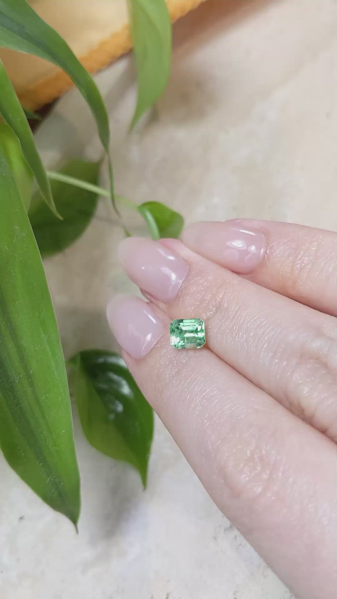 0.98 Ct. Emerald from Russia Size Video