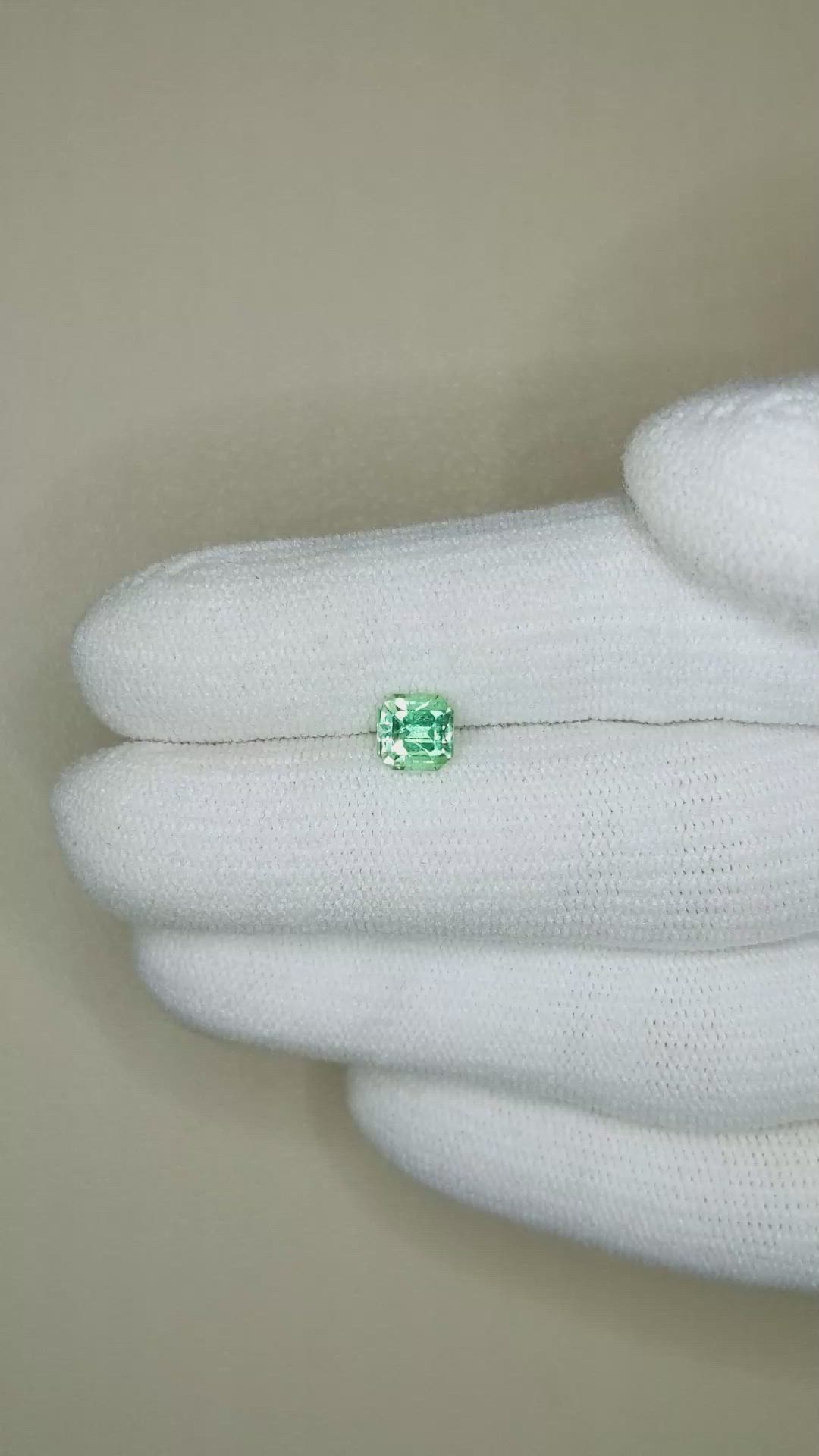 0.78 Ct. Emerald from Russia Size Video
