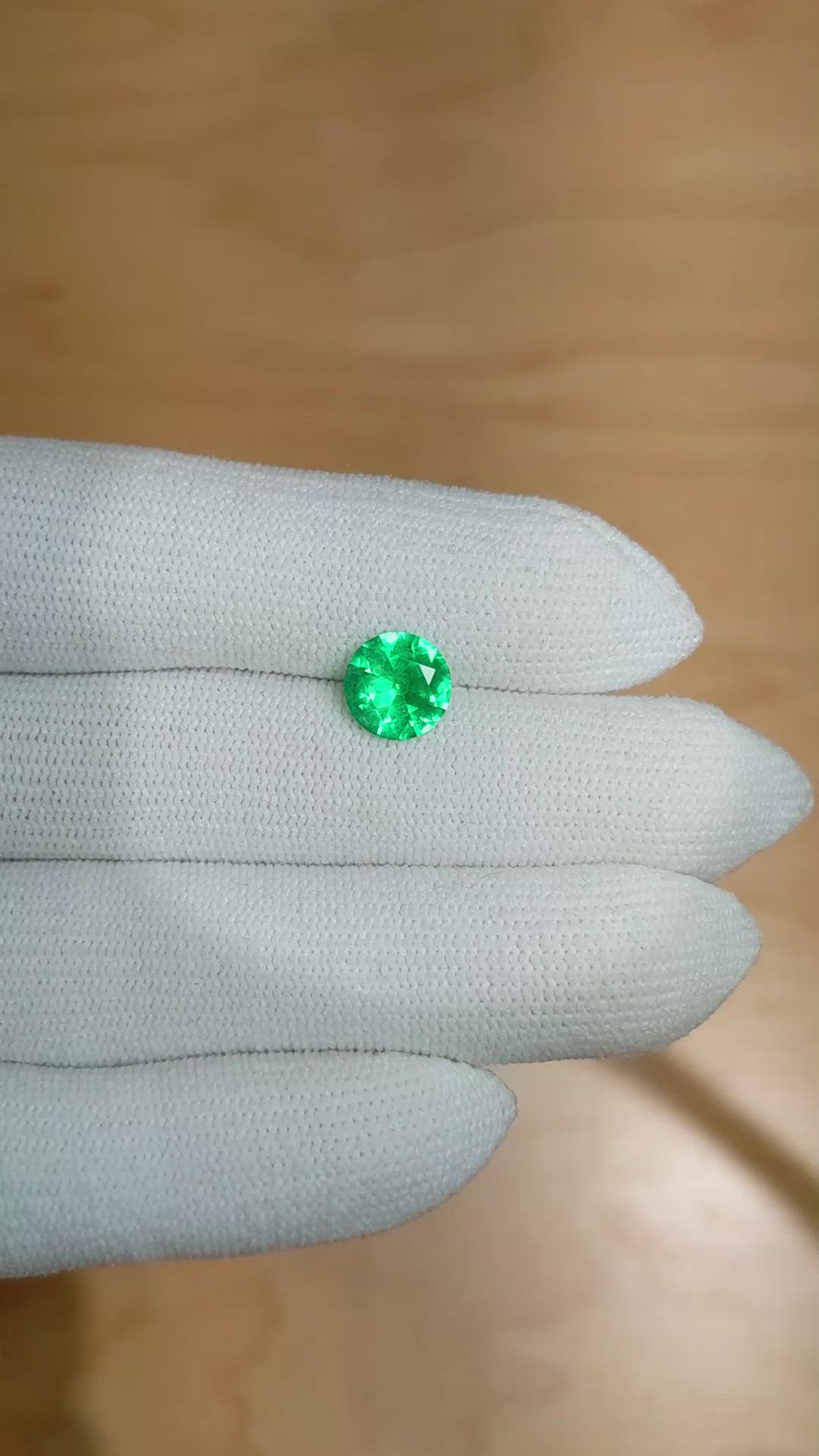 1.57 Ct. Emerald from Brazil Size Video