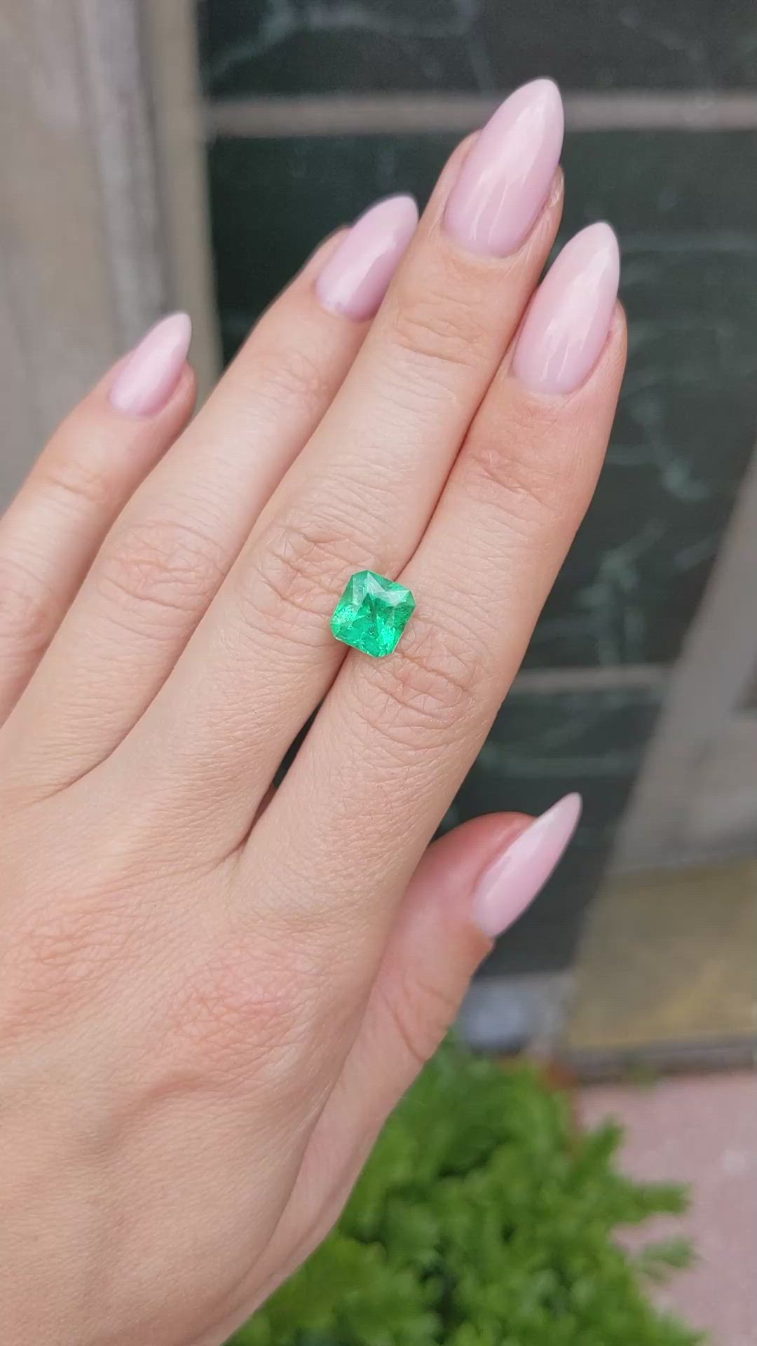 1.78 Ct. Emerald from Ethiopia Size Video