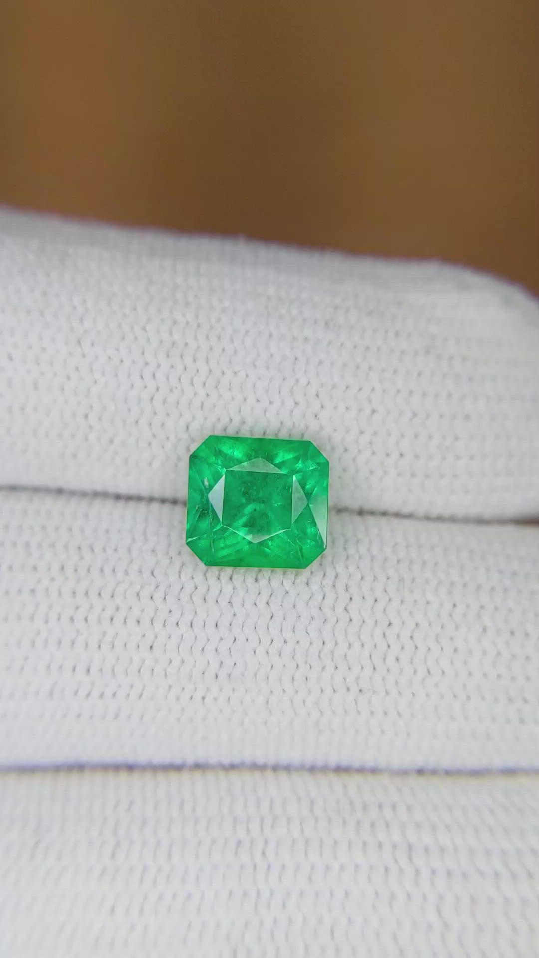 1.78 Ct. Emerald from Ethiopia Size Video