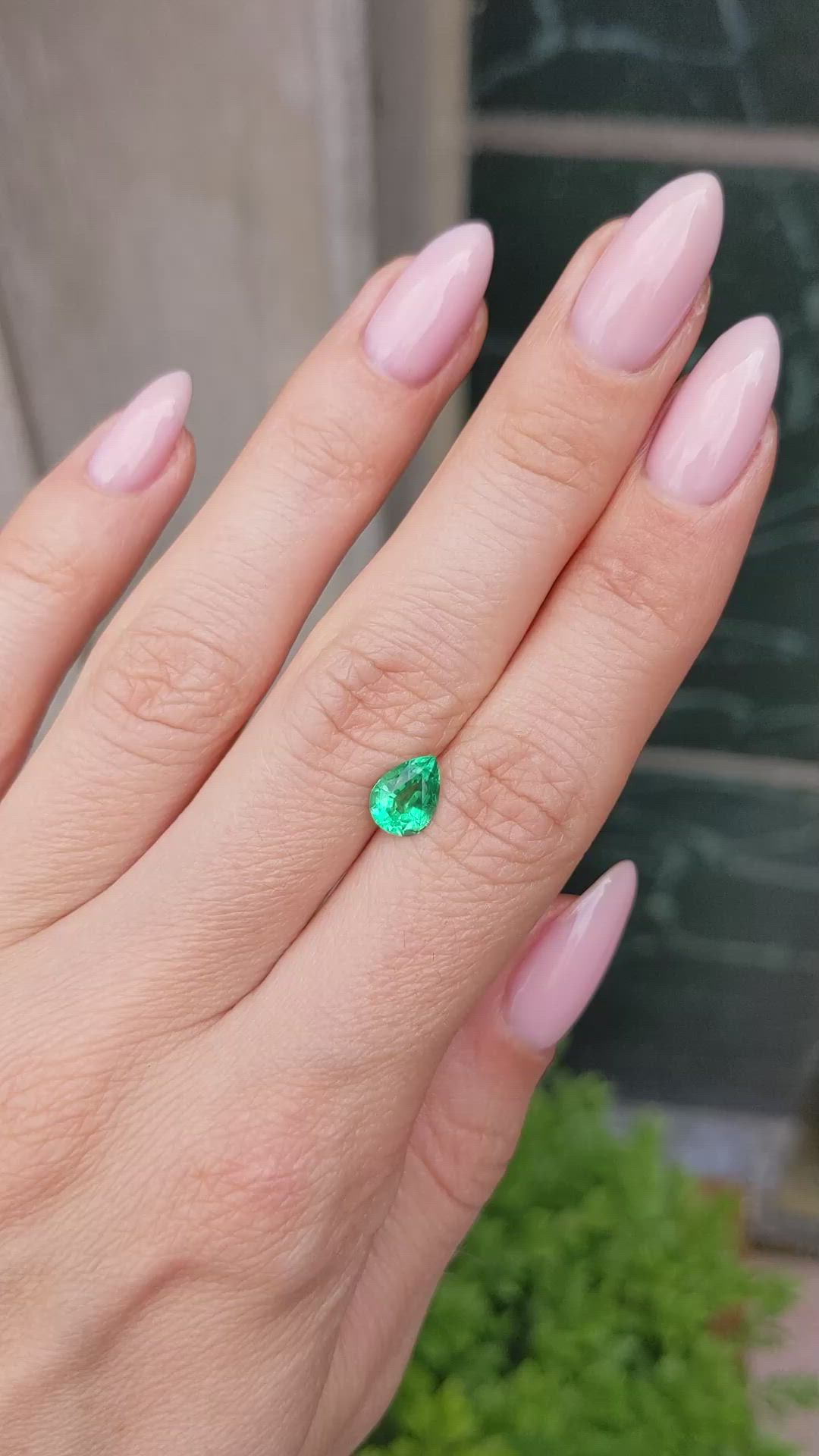 1.03 Ct. Emerald from Zambia Size Video