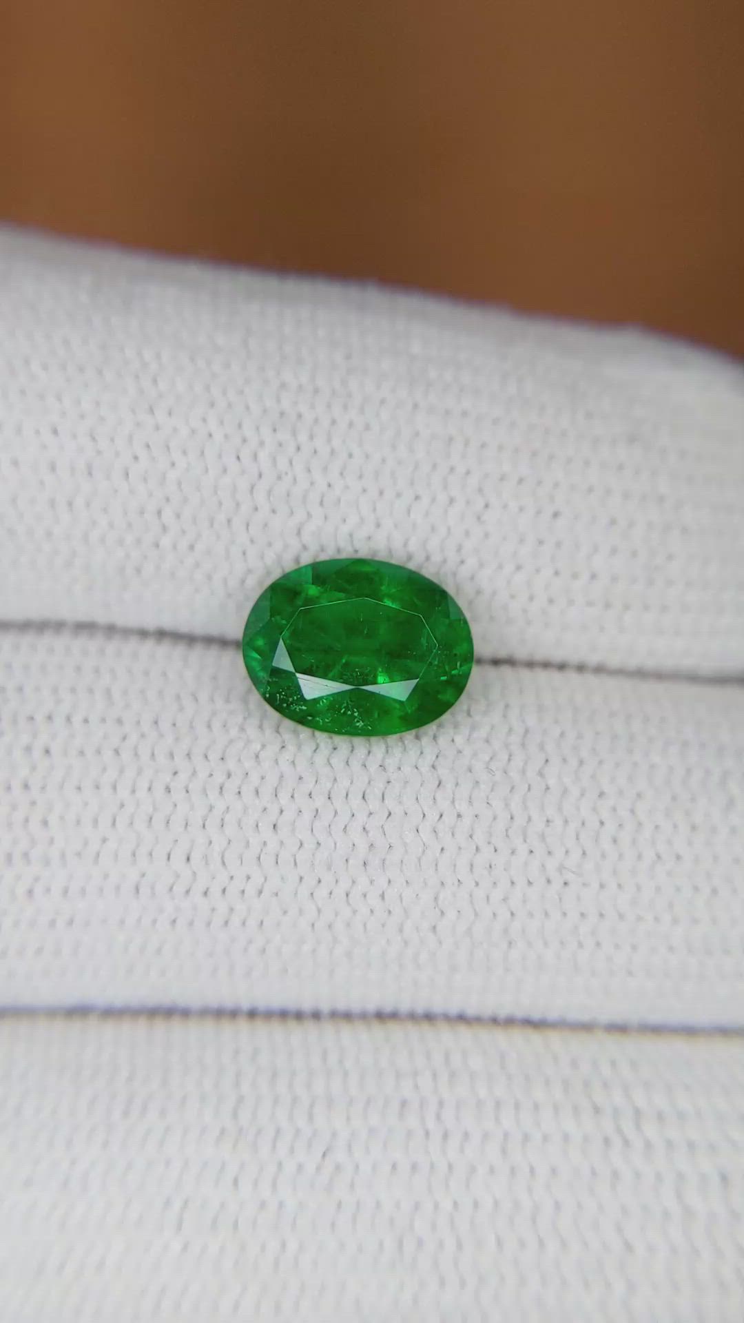 1.80 Ct. Emerald from Zambia Size Video