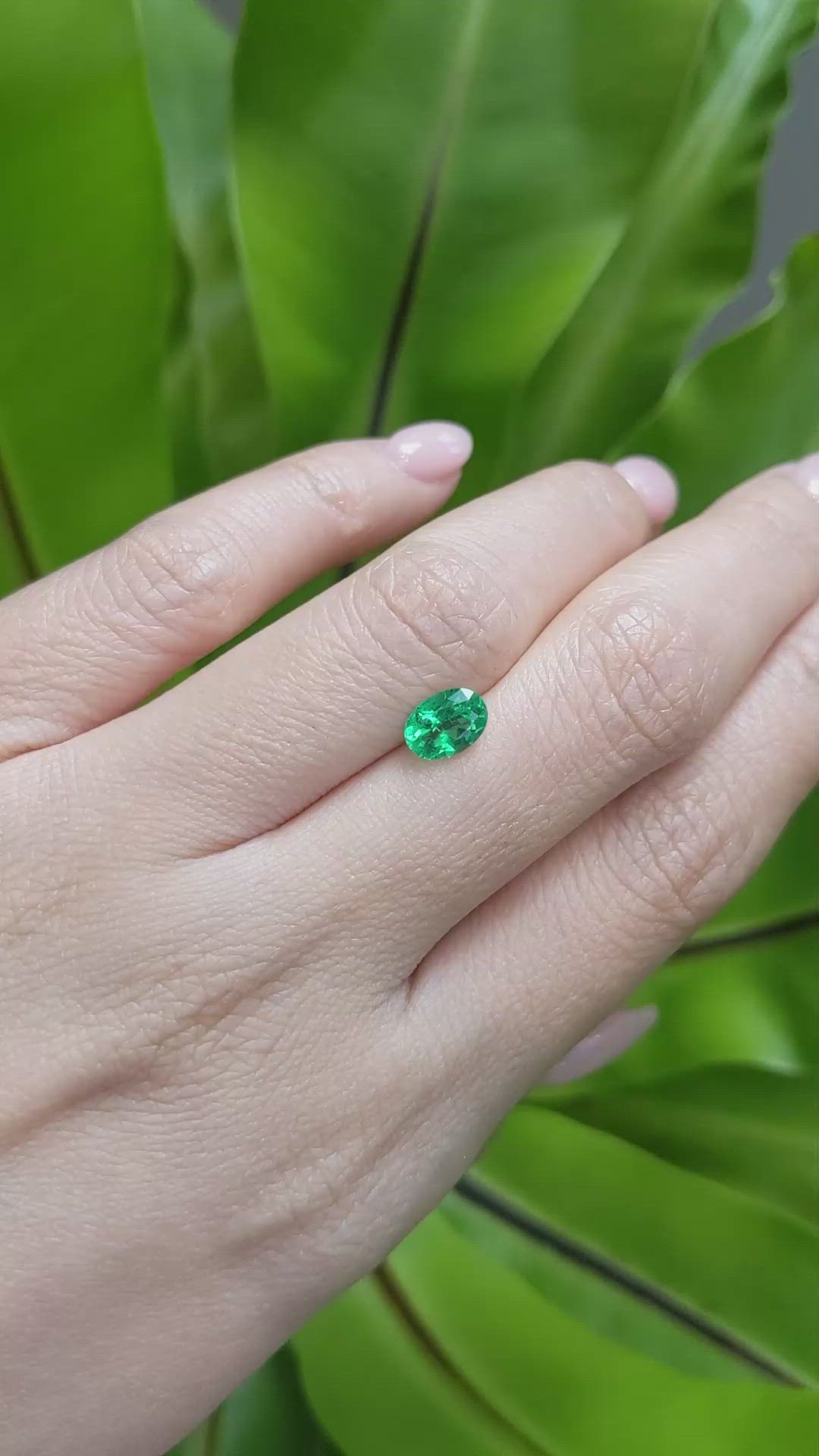 0.84 Ct. Emerald from Russia Size Video
