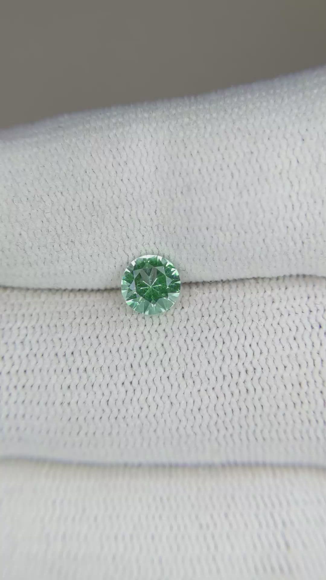 0.51 Ct. Emerald from Russia Size Video