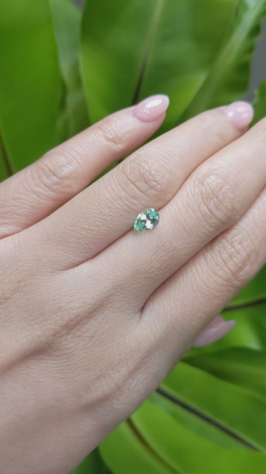 0.65 Ct. Emerald from Russia Size Video