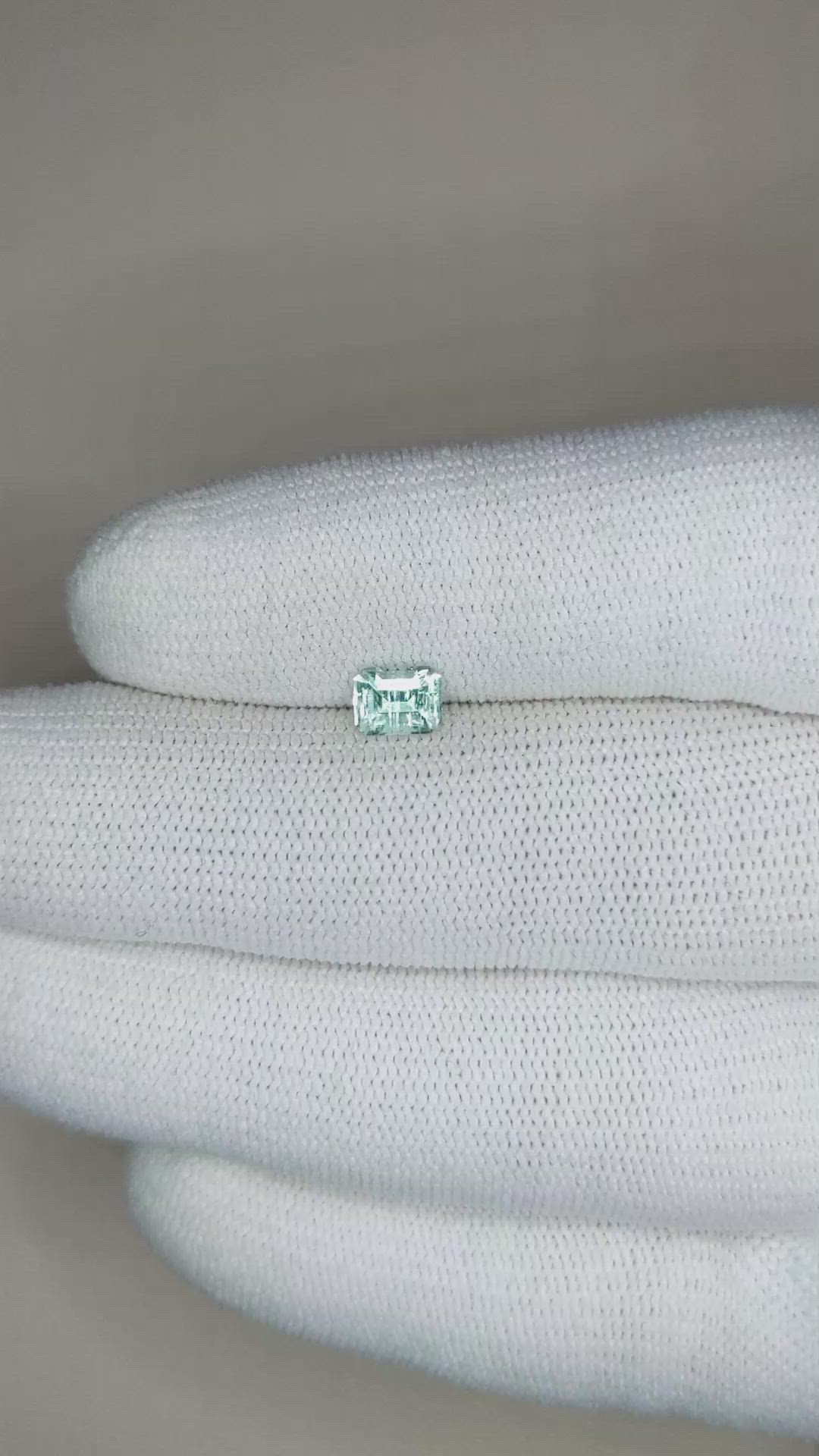 0.61 Ct. Emerald from Russia Size Video