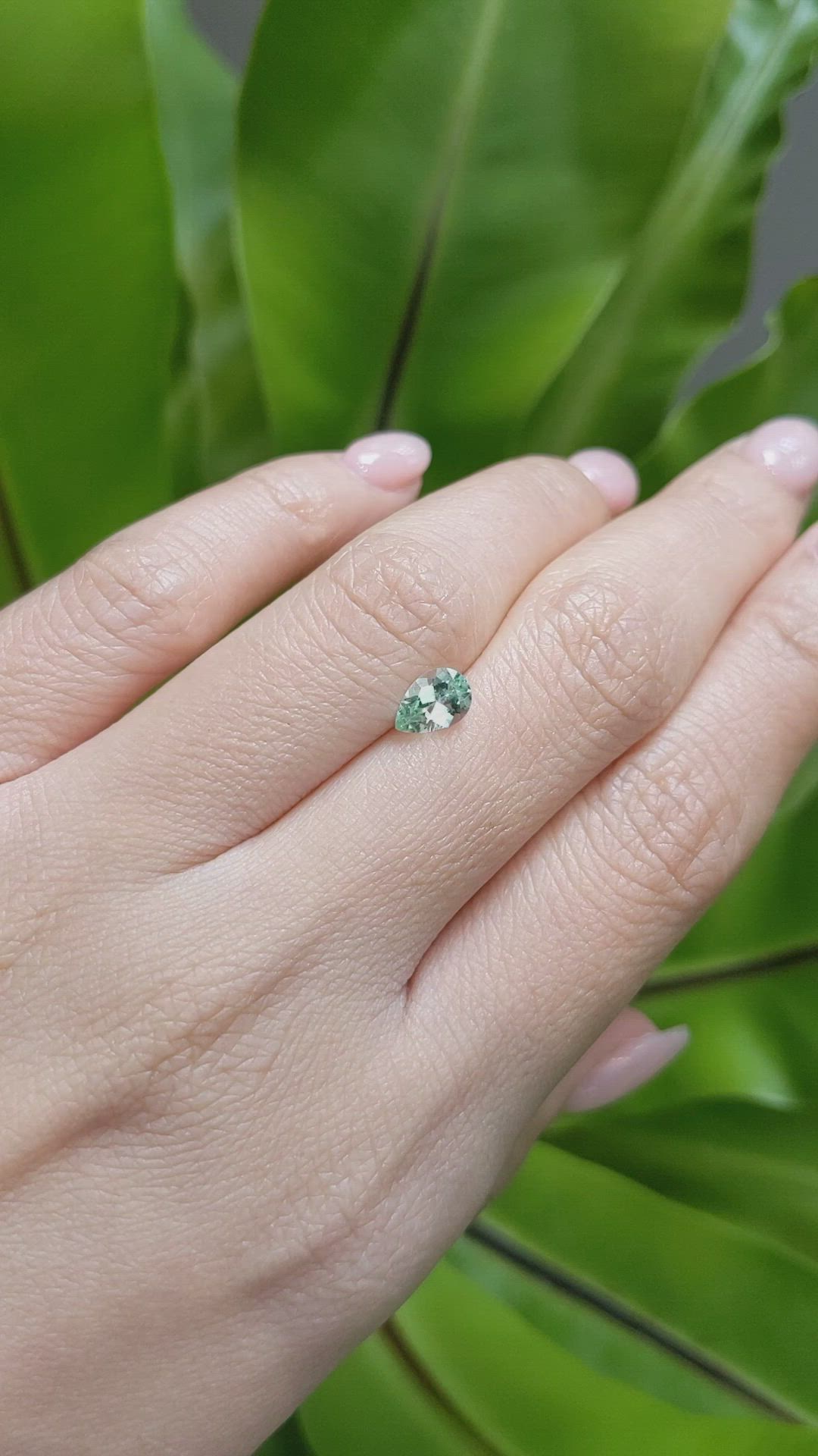 0.61 Ct. Emerald from Russia Size Video