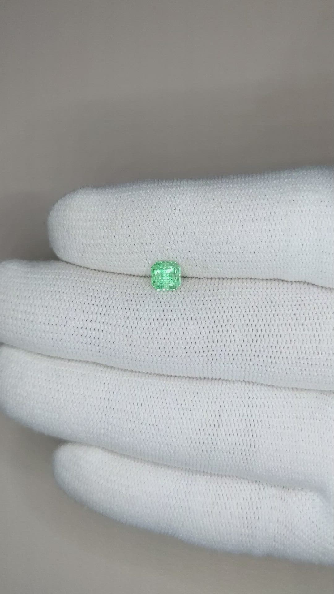 0.54 Ct. Emerald from Russia Size Video
