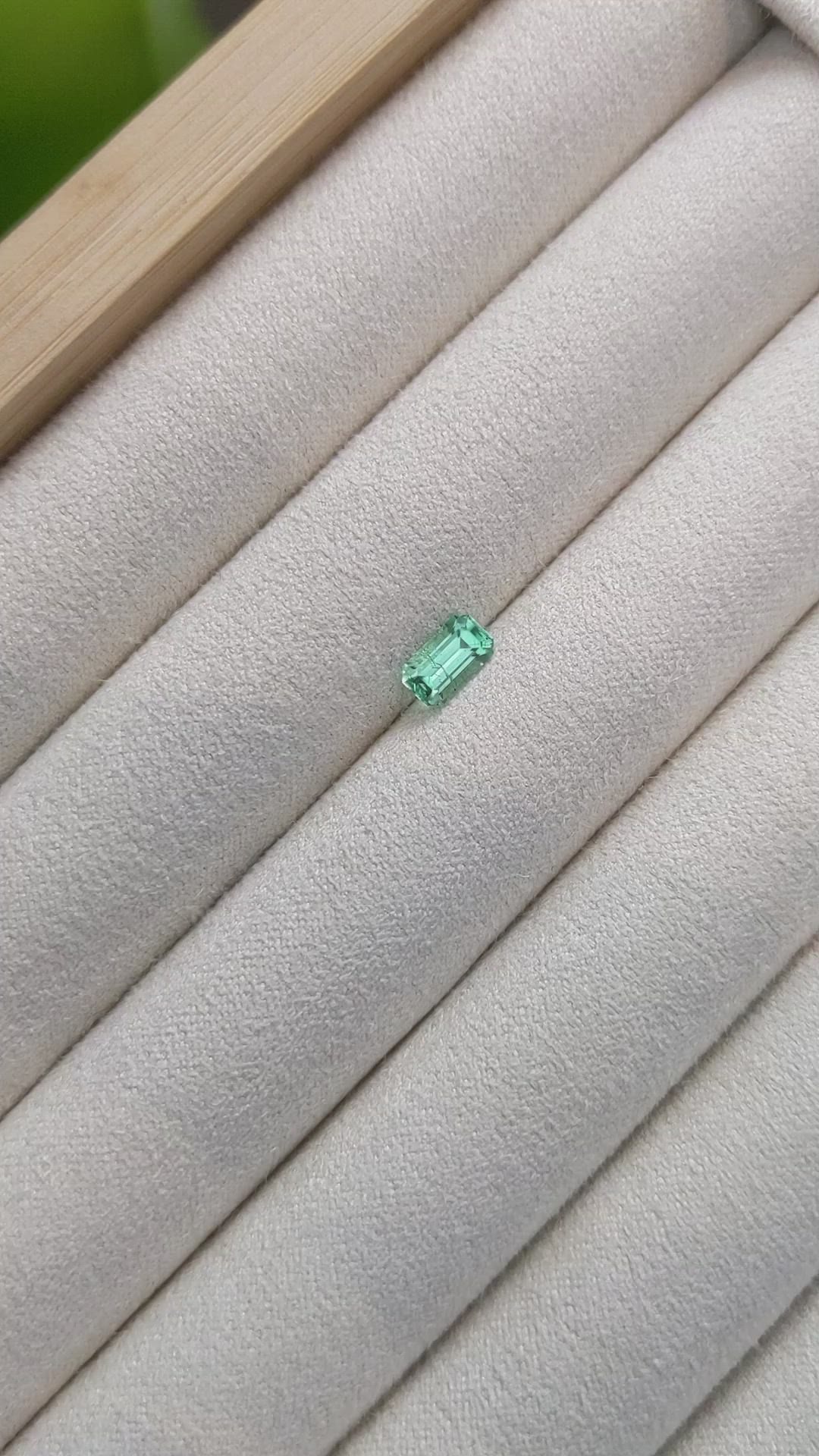 0.57 Ct. Emerald from Russia Size Video