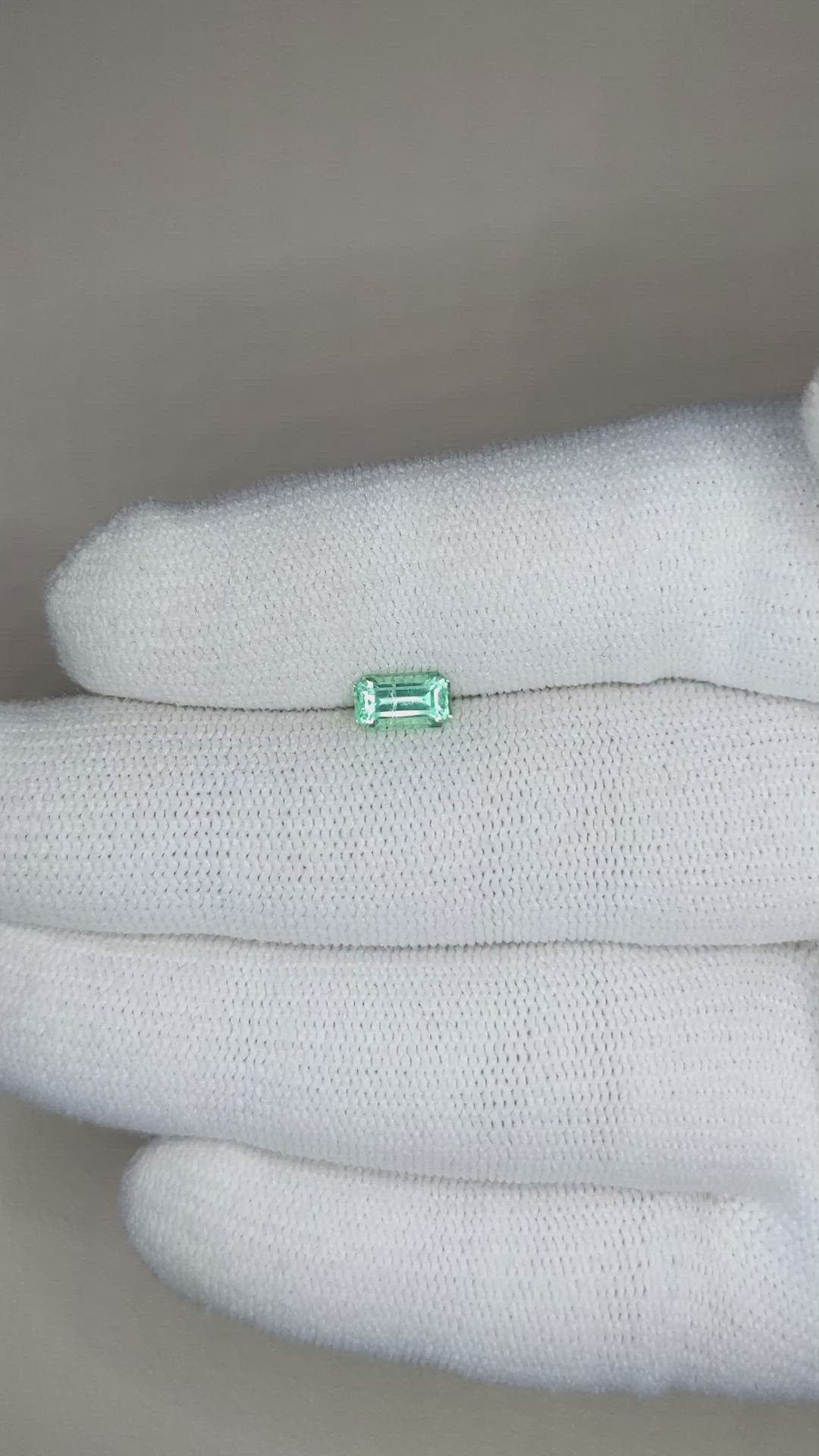 0.57 Ct. Emerald from Russia Size Video
