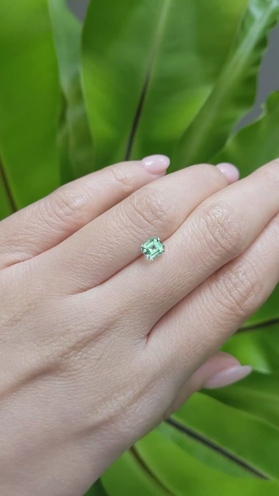 0.67 Ct. Emerald from Russia Size Video