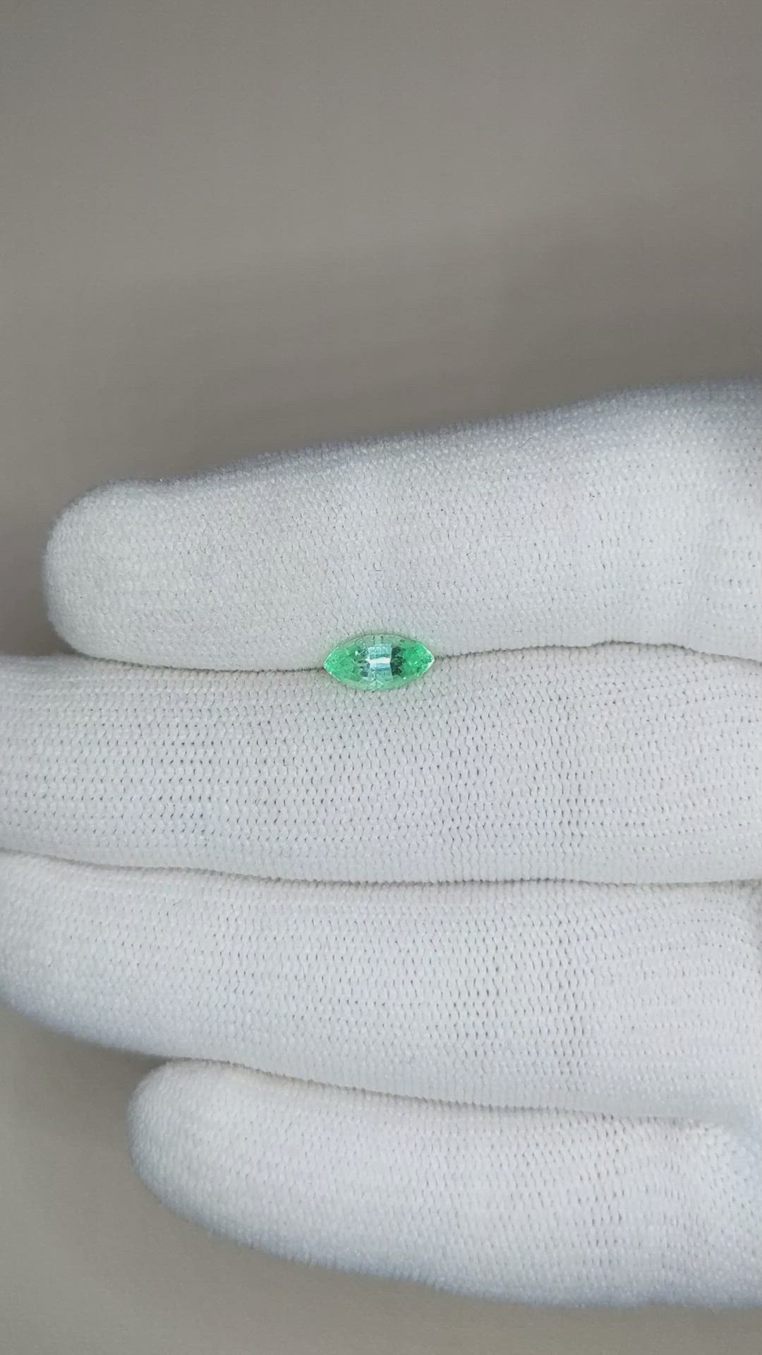0.62 Ct. Emerald from Russia Size Video