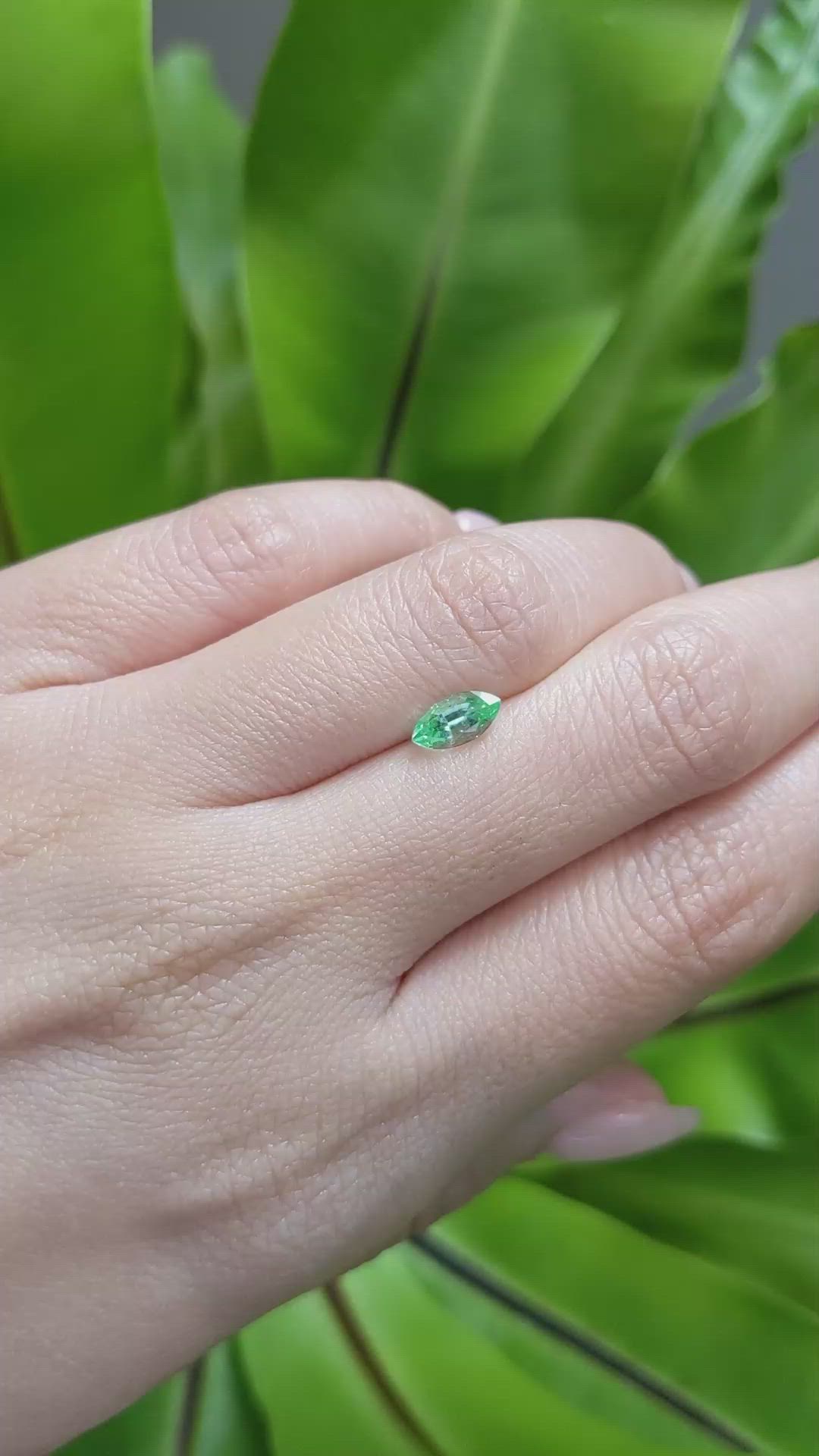 0.62 Ct. Emerald from Russia Size Video