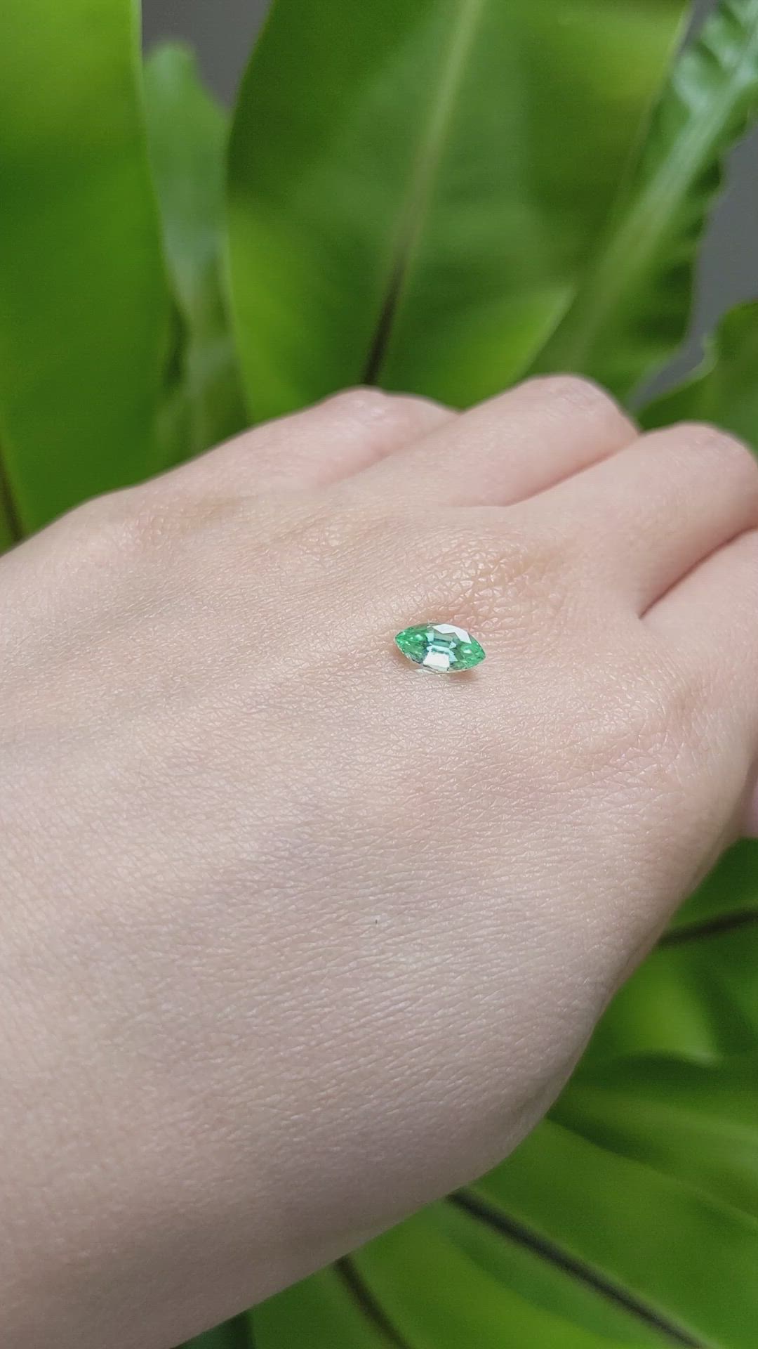 0.62 Ct. Emerald from Russia Size Video