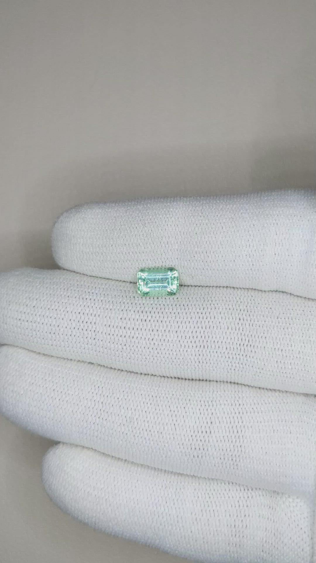 1.02 Ct. Emerald from Russia Size Video