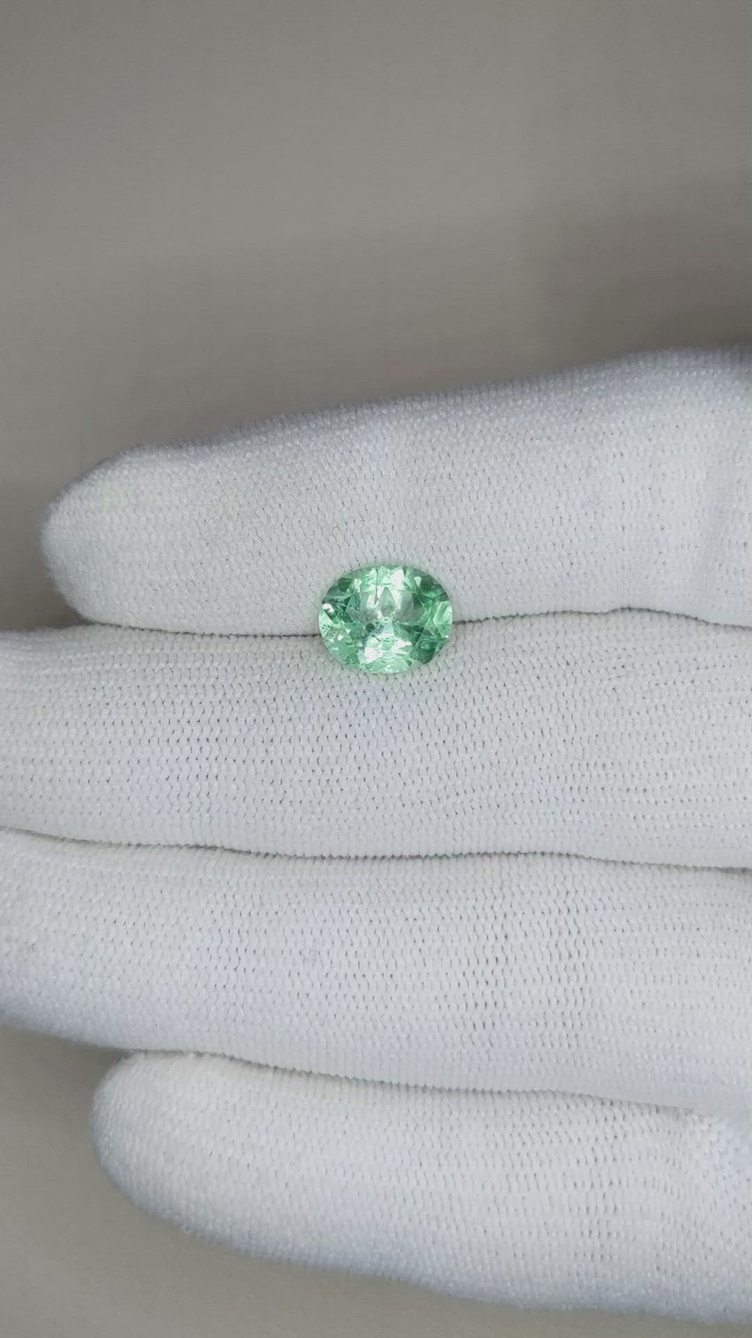 2.01 Ct. Emerald from Russia Size Video