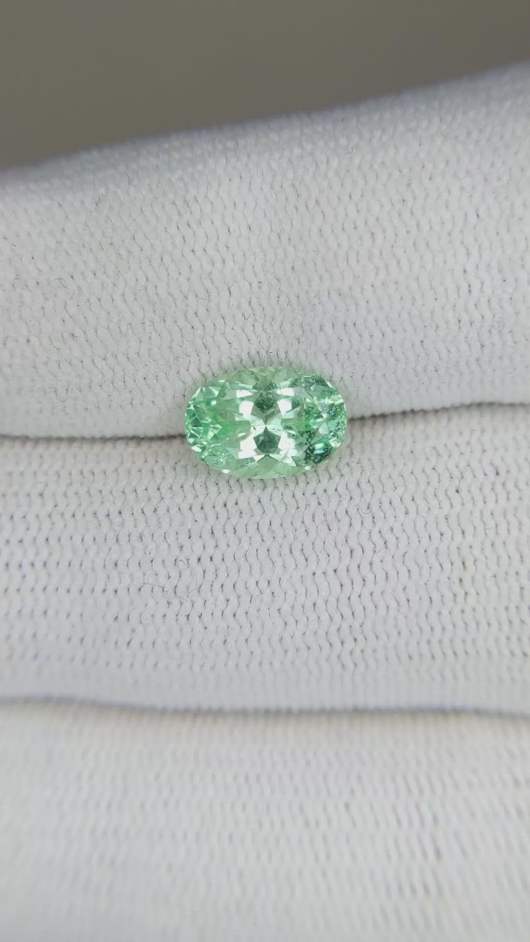 1.58 Ct. Emerald from Russia Size Video