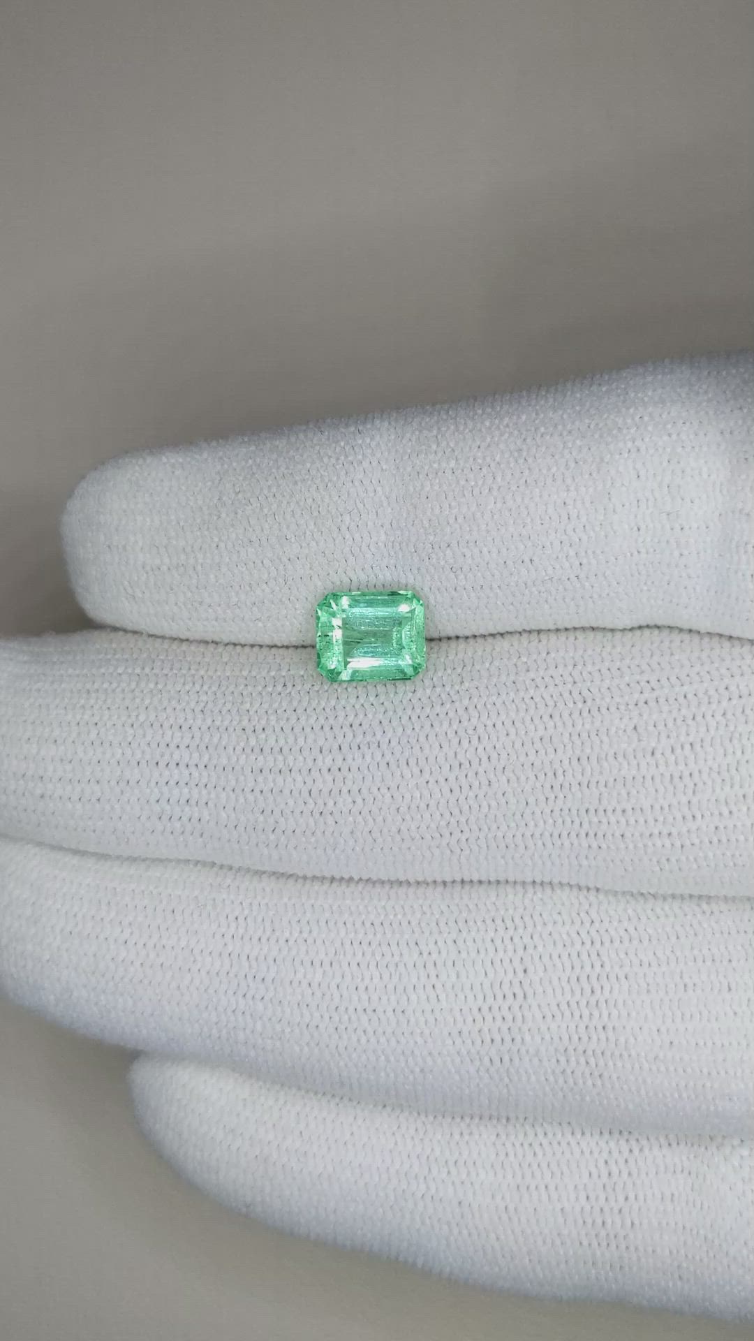 1.58 Ct. Emerald from Russia Size Video