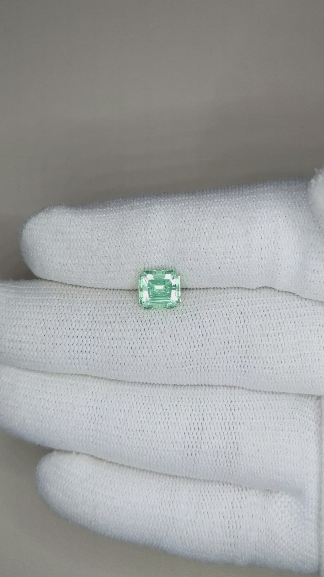 1.65 Ct. Emerald from Russia Size Video