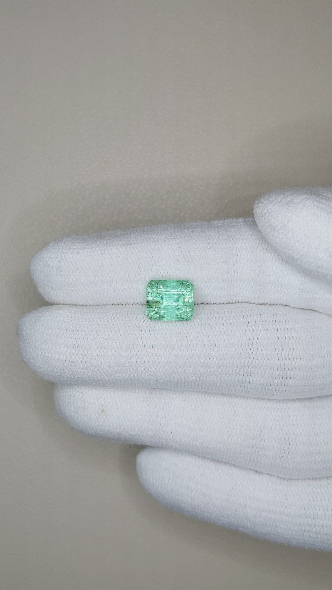 2.14 Ct. Emerald from Russia Size Video