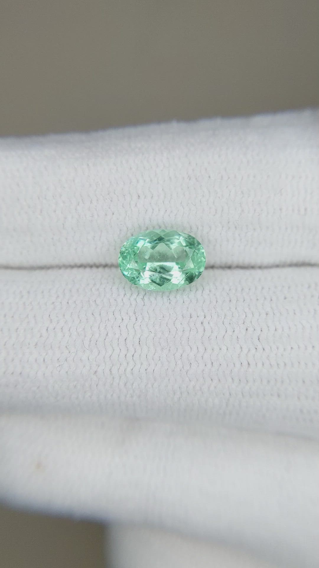 1.20 Ct. Emerald from Russia Size Video
