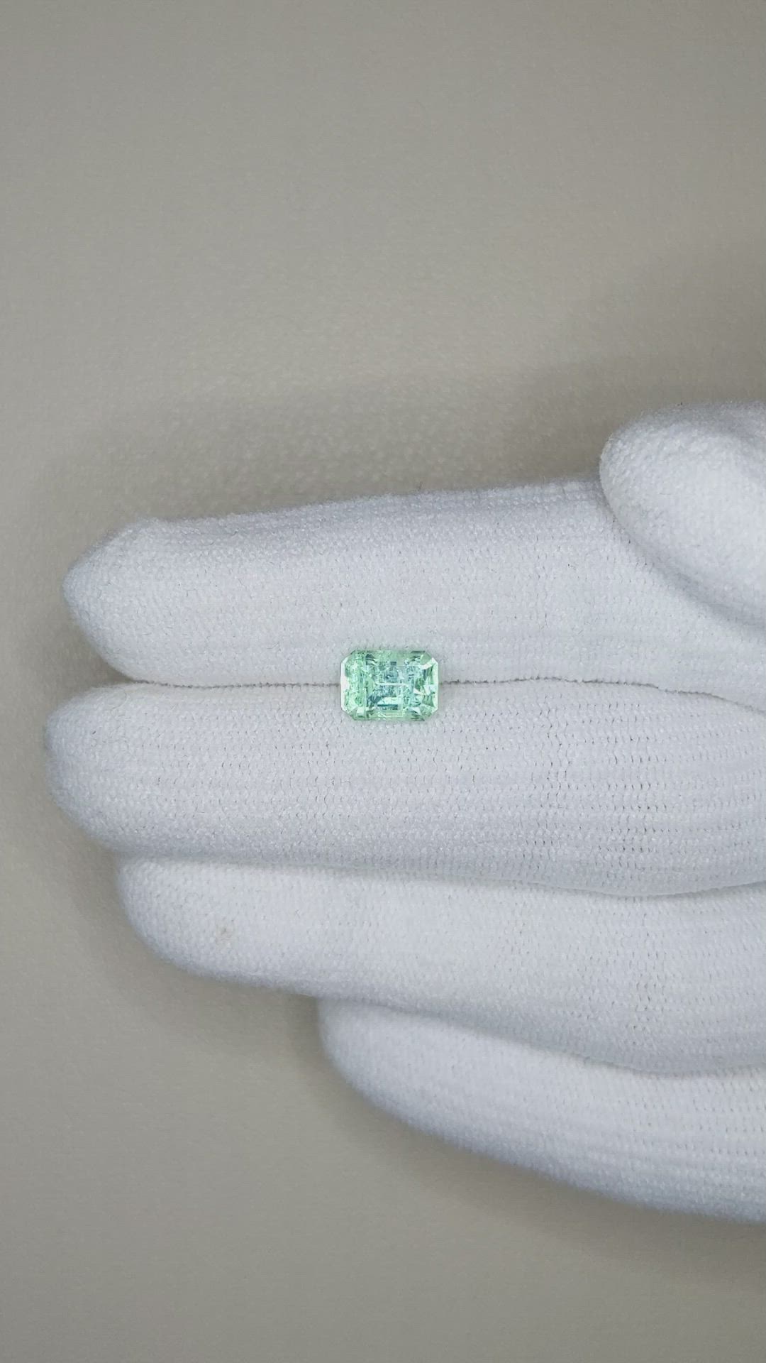 1.25 Ct. Emerald from Russia Size Video