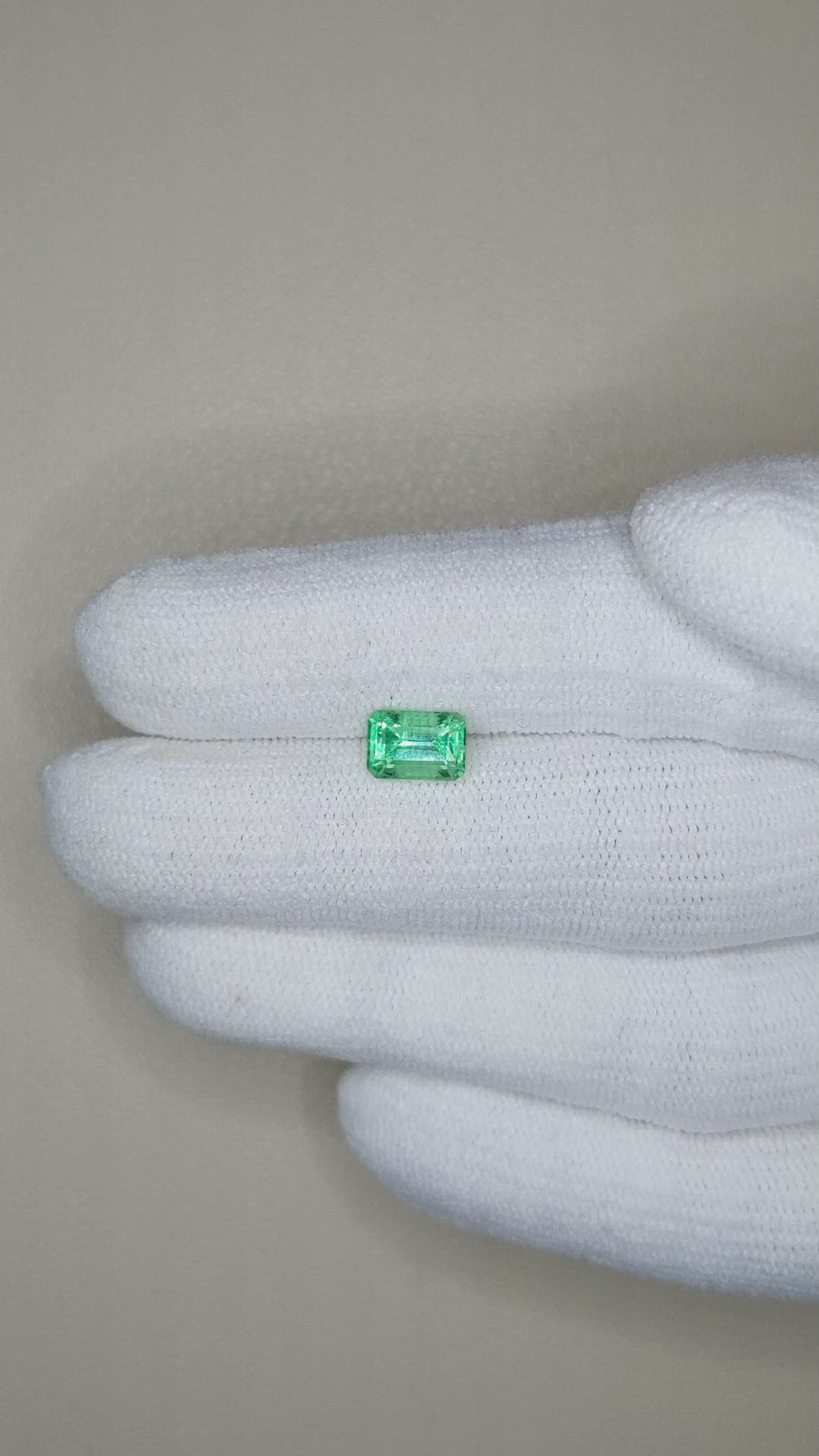 1.02 Ct. Emerald from Russia Size Video