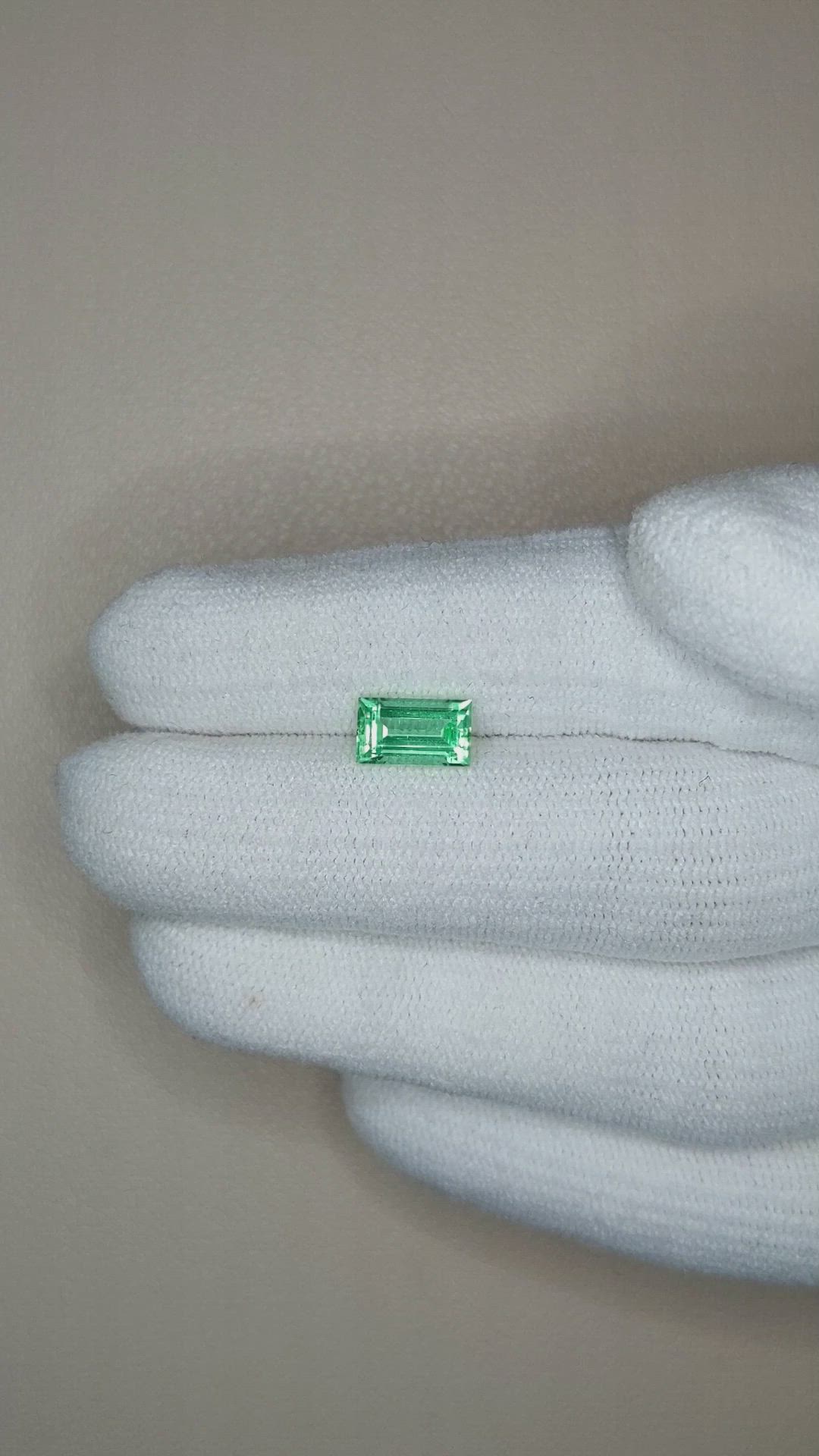 1.08 Ct. Emerald from Russia Size Video