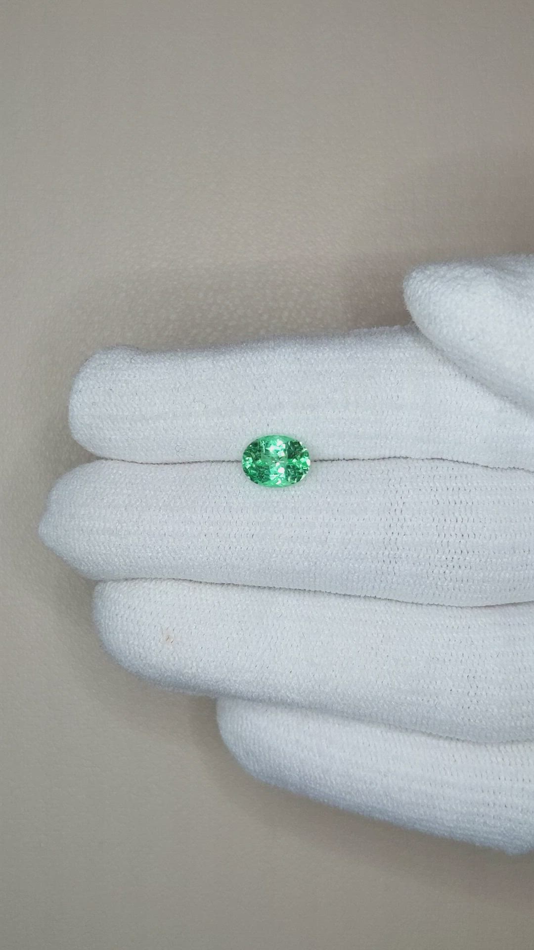 1.02 Ct. Emerald from Russia Size Video