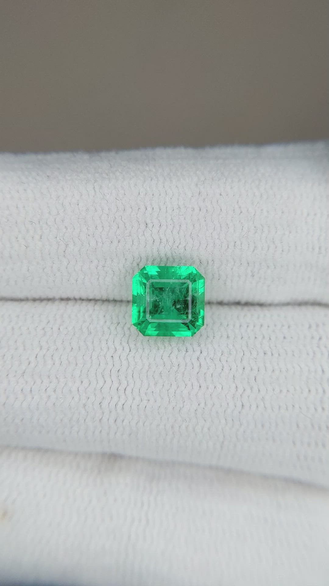 1.20 Ct. Emerald from Russia Size Video