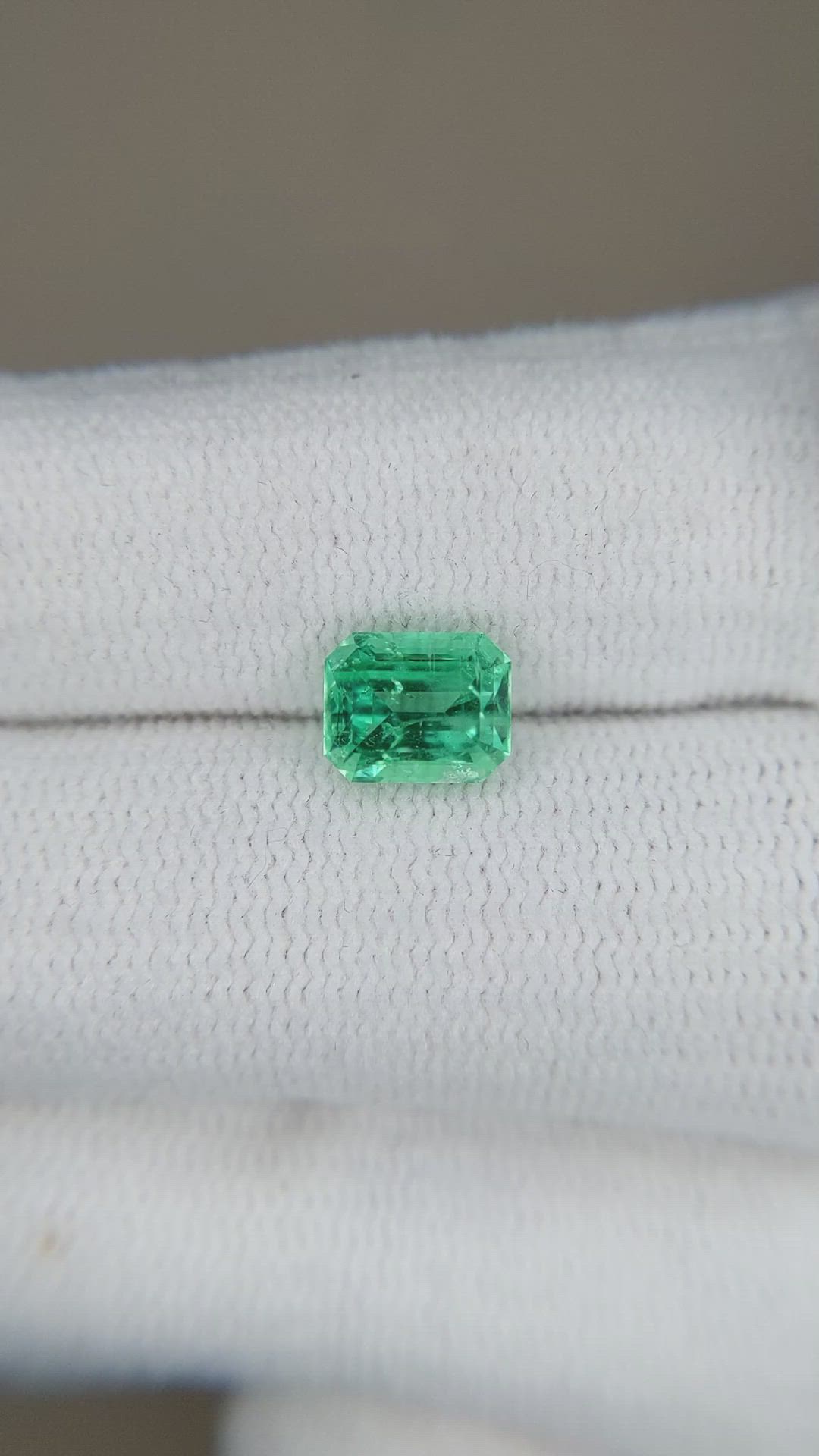 1.15 Ct. Emerald from Russia Size Video