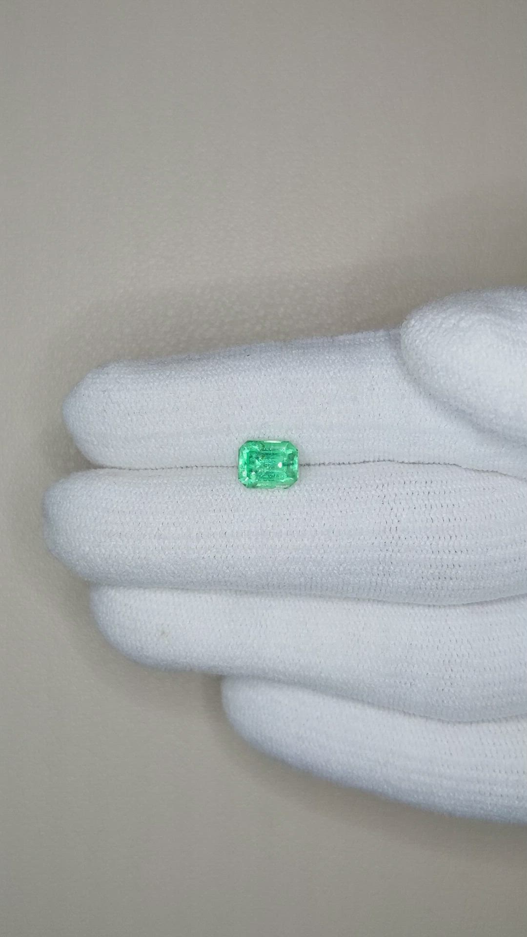 1.15 Ct. Emerald from Russia Size Video