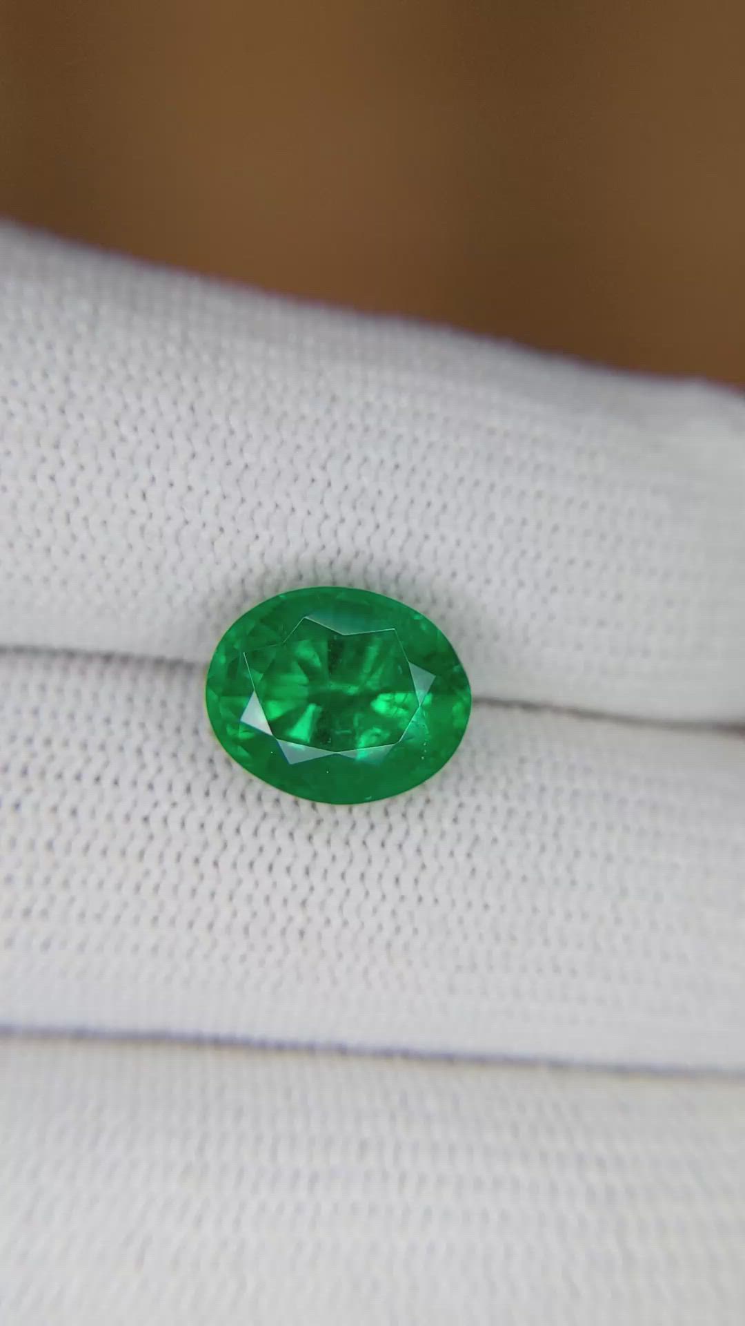 3.46 Ct. Emerald from Zambia Size Video