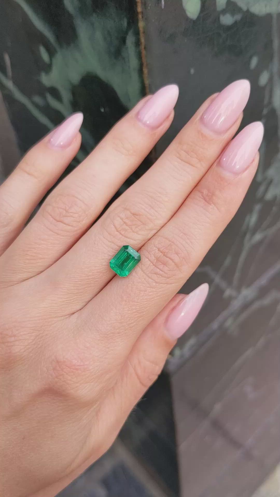 2.19 Ct. Emerald from Zambia Size Video