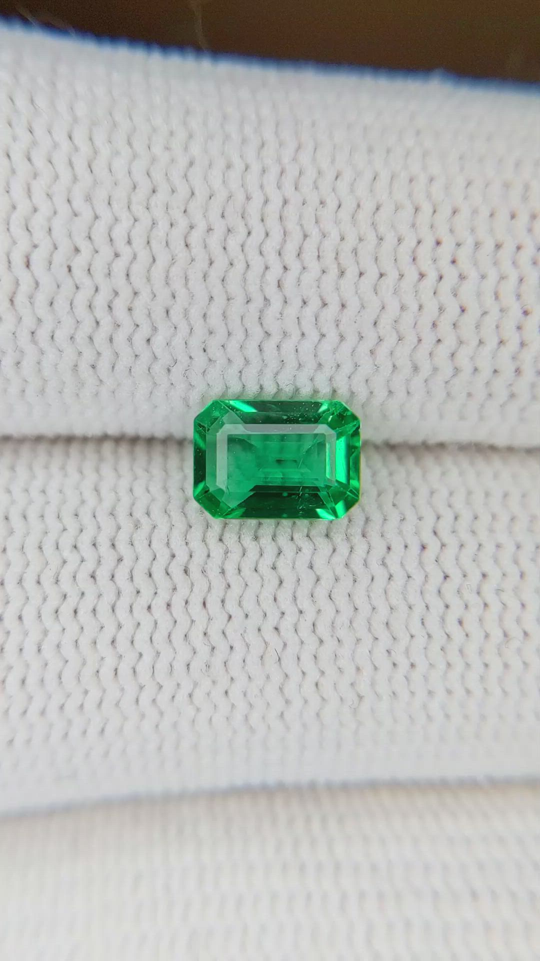 0.78 Ct. Emerald from Afghanistan Size Video