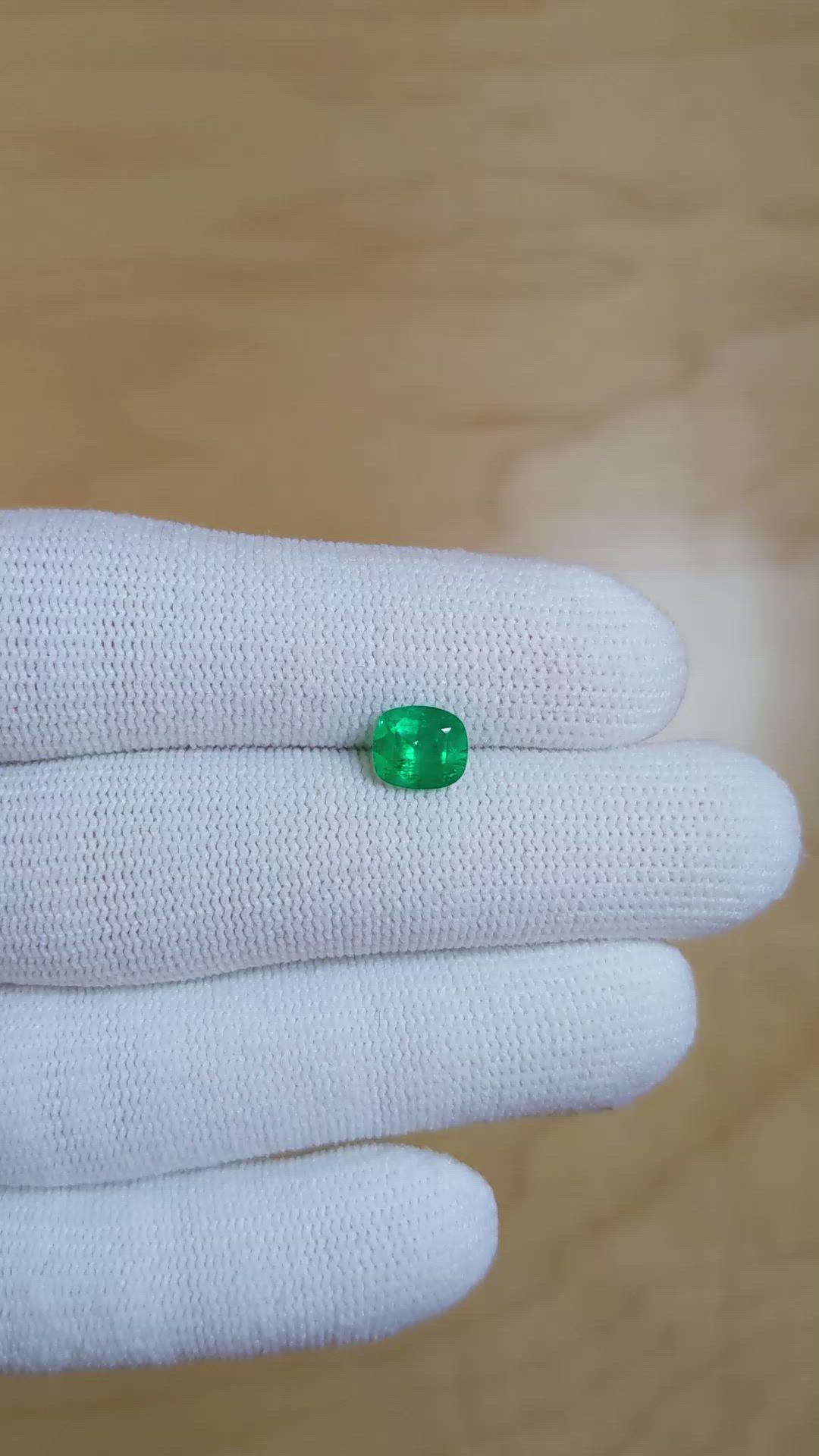 0.94 Ct. Emerald from Afghanistan Size Video