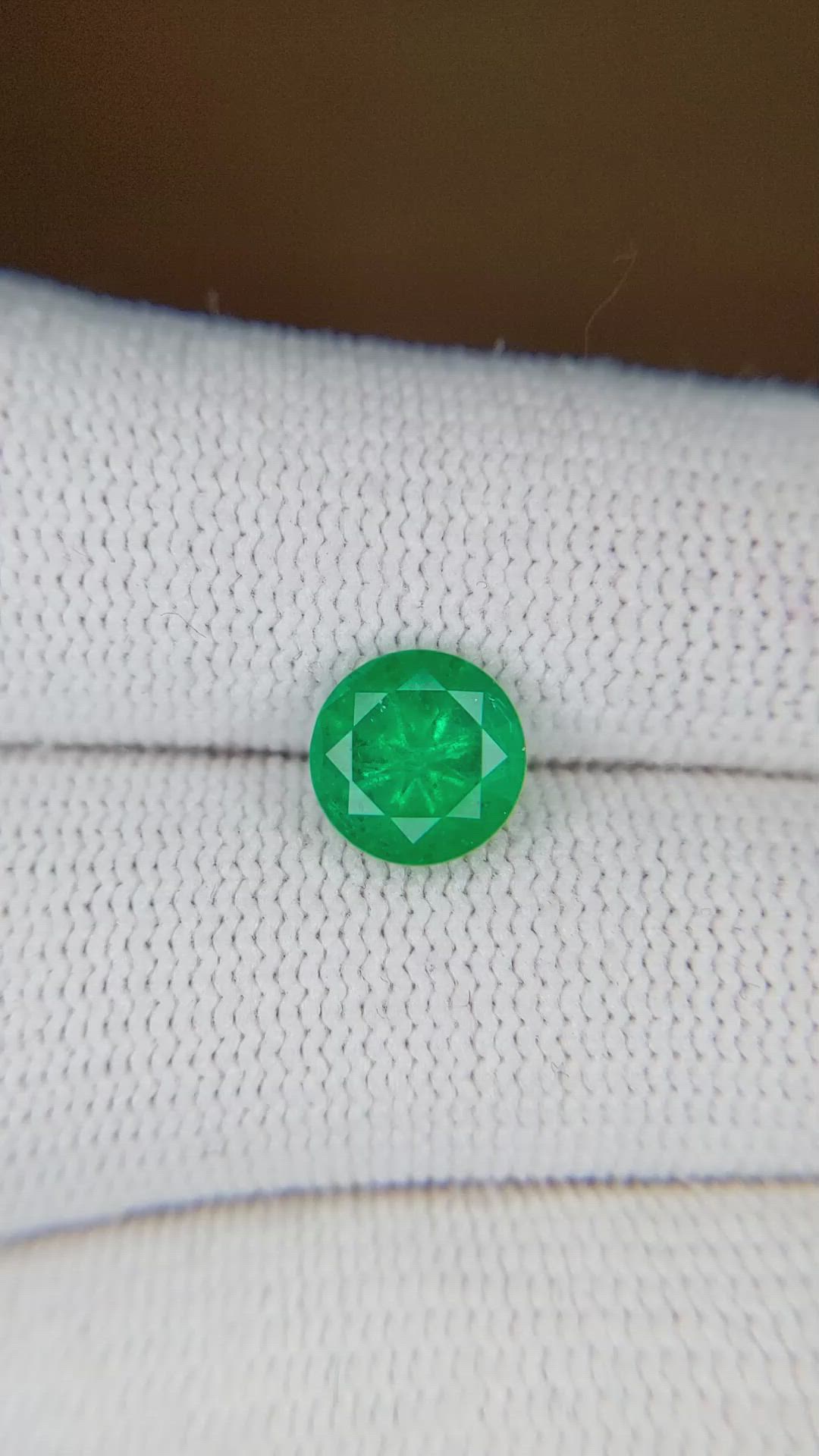 1.32 Ct. Emerald from Afghanistan Size Video