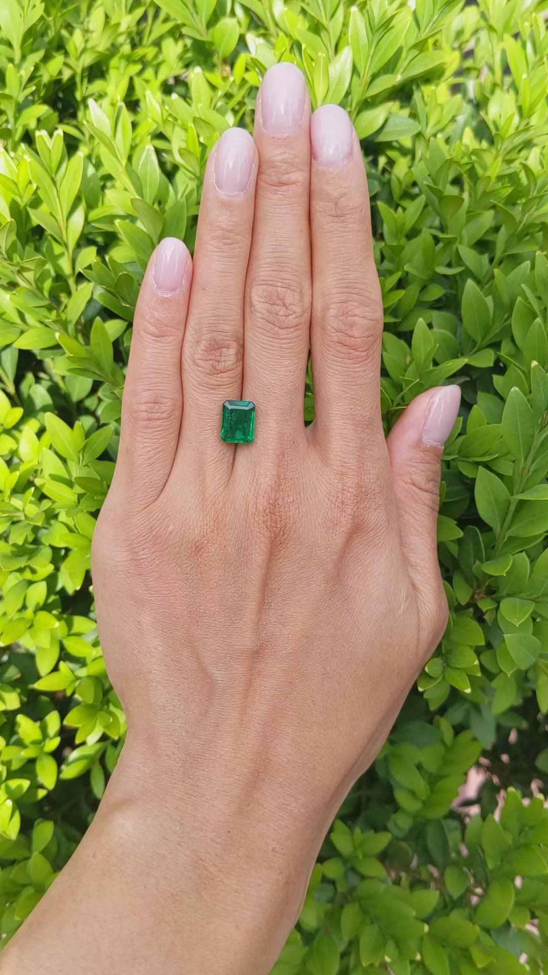 3.26 Ct. Emerald from Afghanistan Size Video