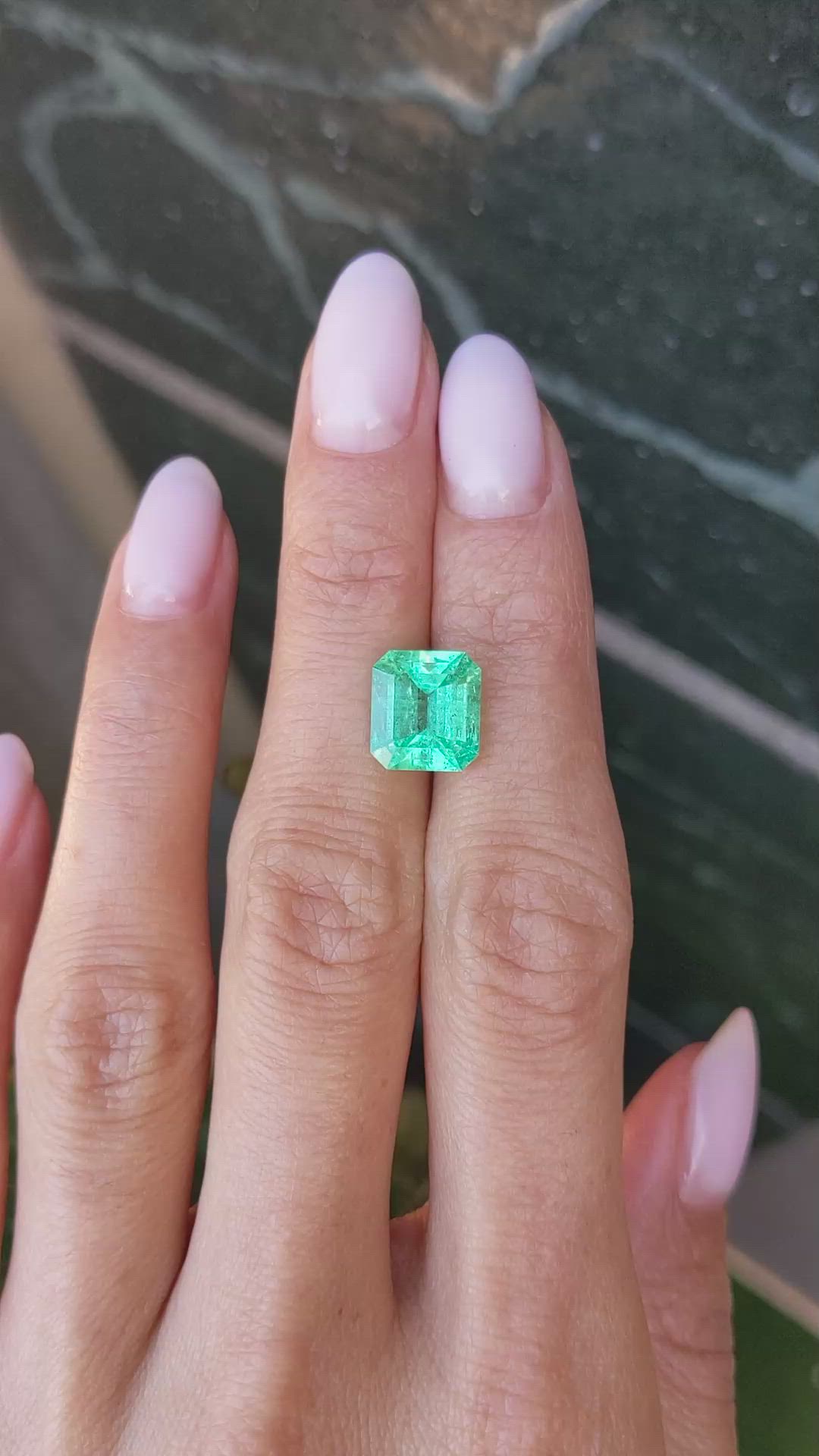 3.78 Ct. Emerald from Colombia Size Video