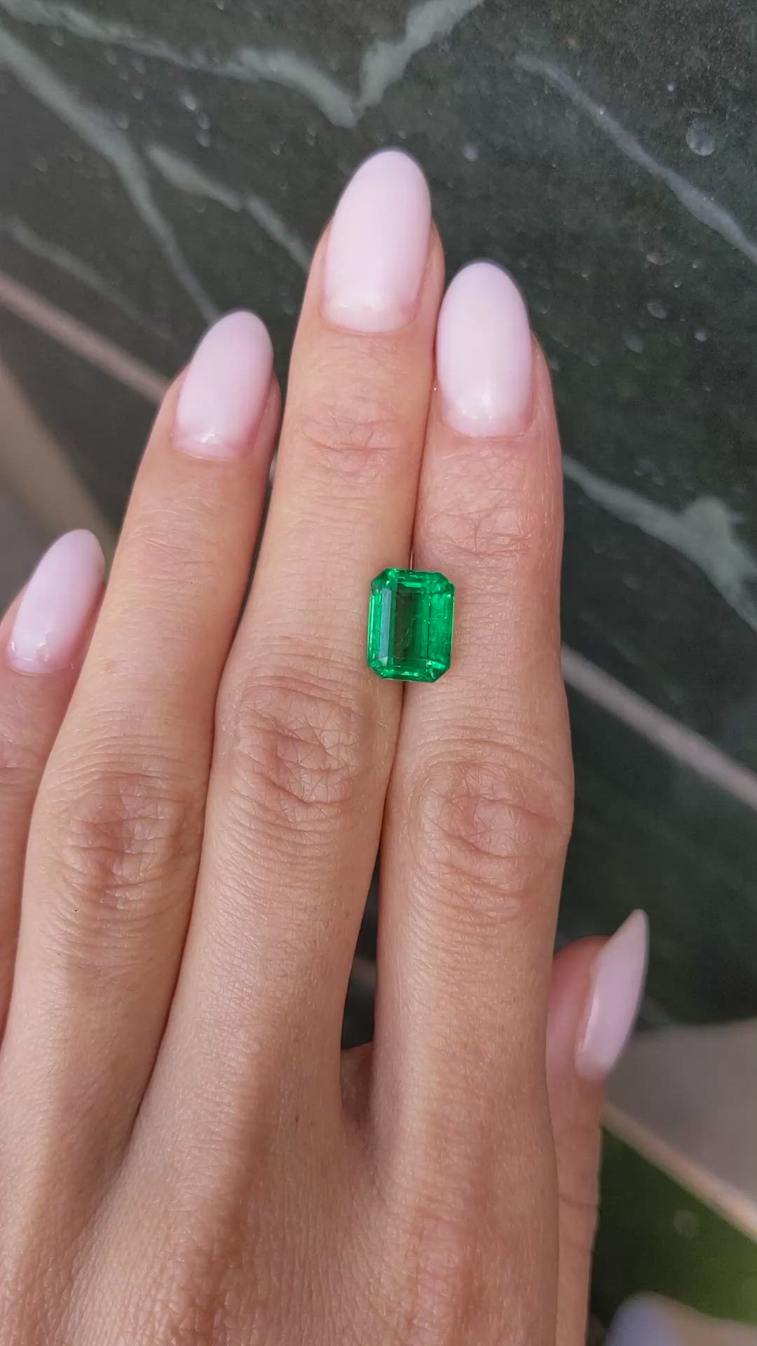 3.22 Ct. Emerald from Zambia Size Video