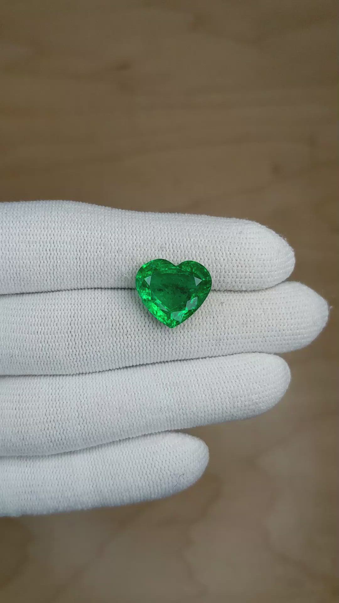 7.94 Ct. Emerald from Zambia Size Video