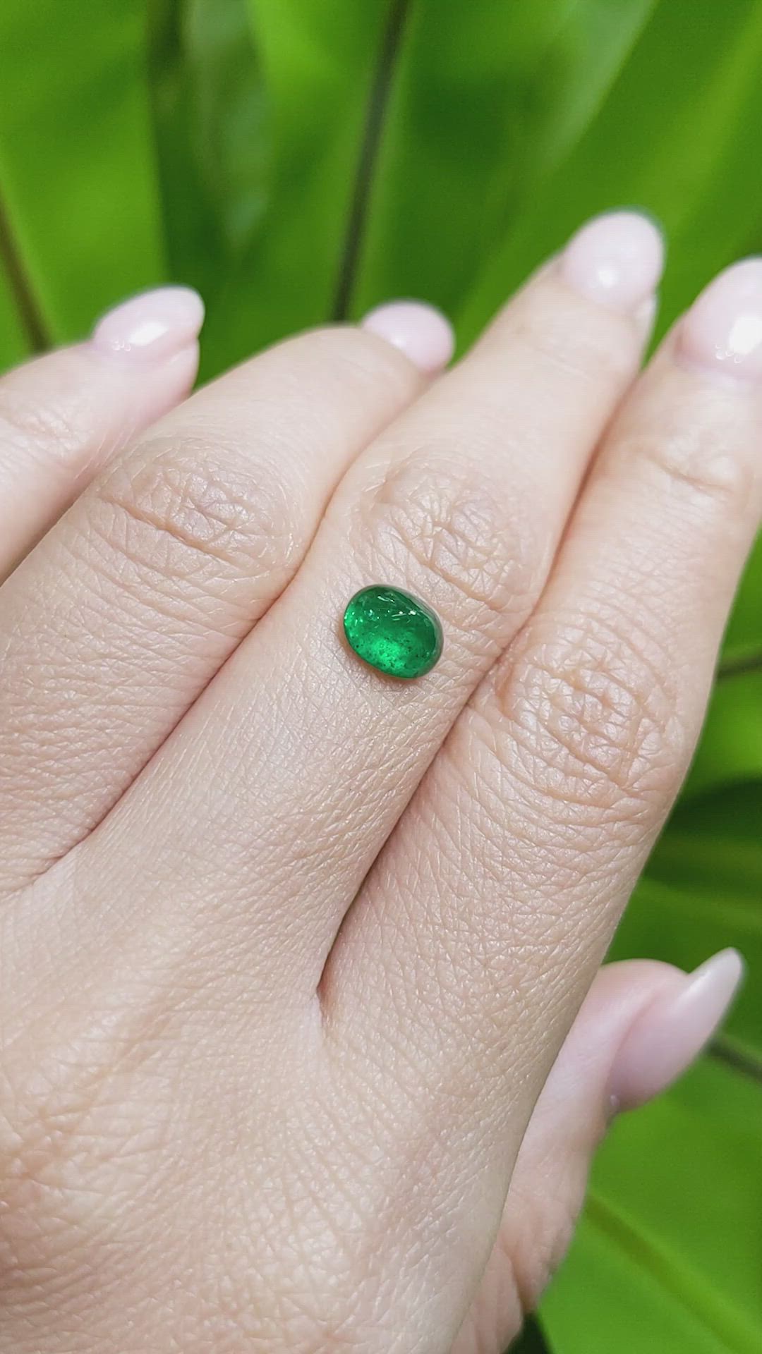 1.11 Ct. Cabochon Emerald from Pakistan Size Video